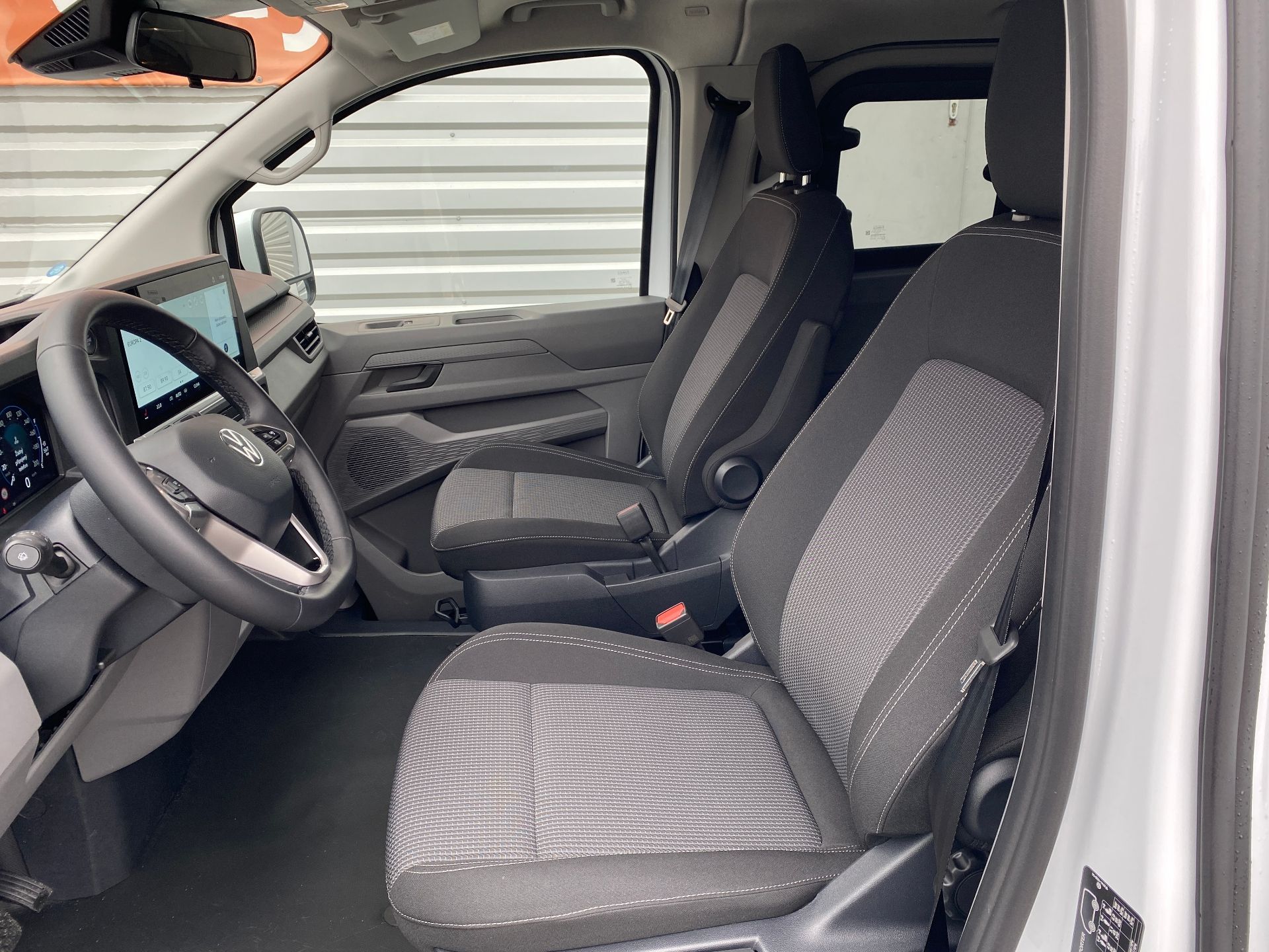 Volkswagen Transporter, 2.0 TDI 4x4 8 Míst Long - fotka 5