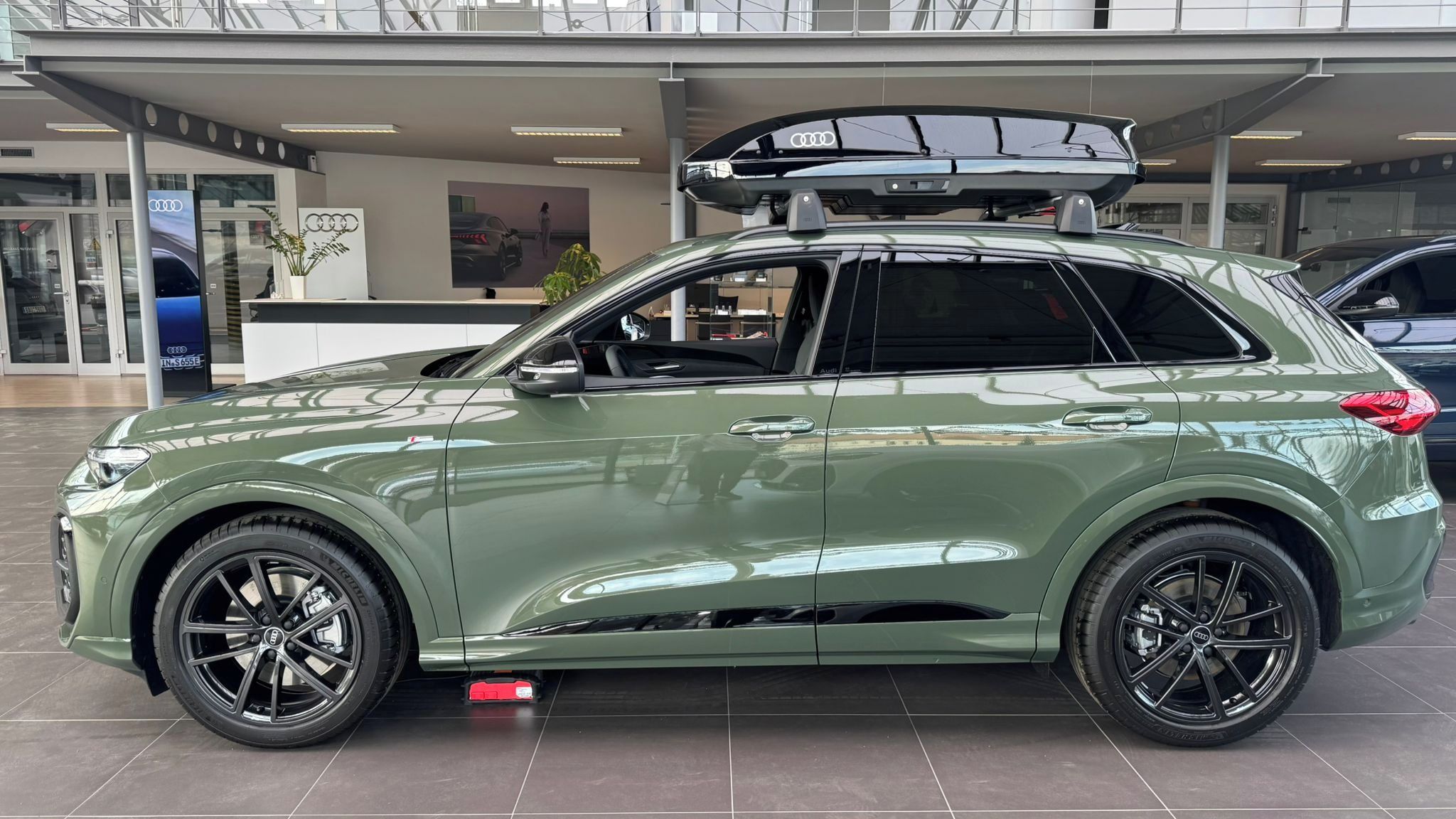 Audi Q5, S-line TDI quattro 150kW - fotka 2
