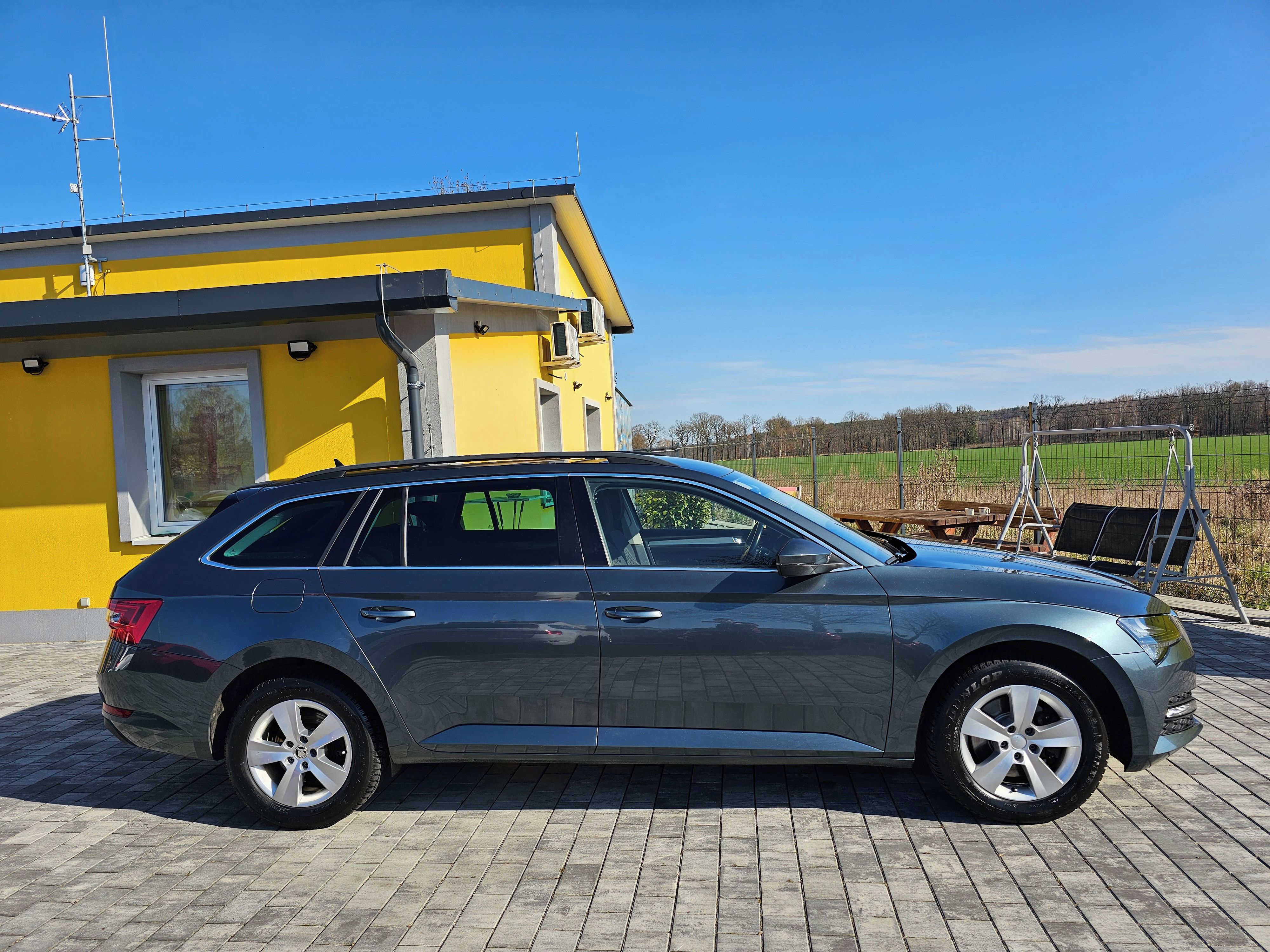 Škoda Superb, 2.0 TDI 140 KW, 4x4,DSG - fotka 6