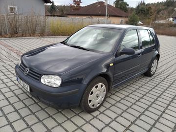 VW golf 4