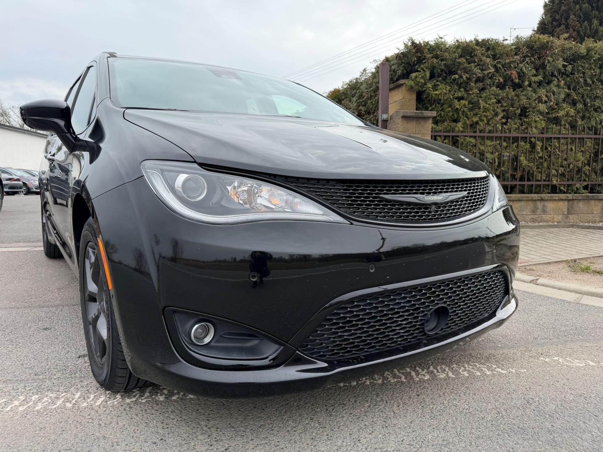 Chrysler Pacifica, 3,6 Pentastar S Radar 360 2019 - fotka 6