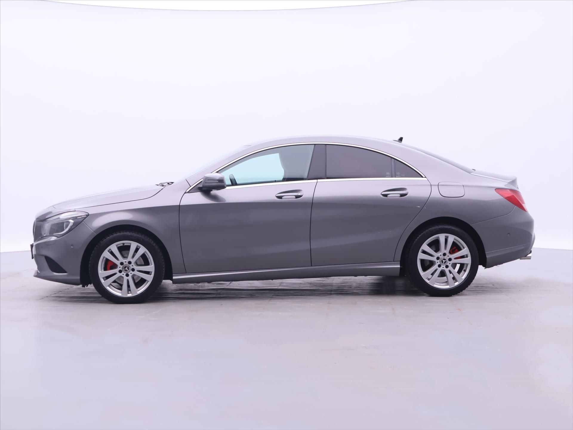 Mercedes-Benz CLA, 2,1 CDI 125kW Aut. Xenon Kůže - fotka 4