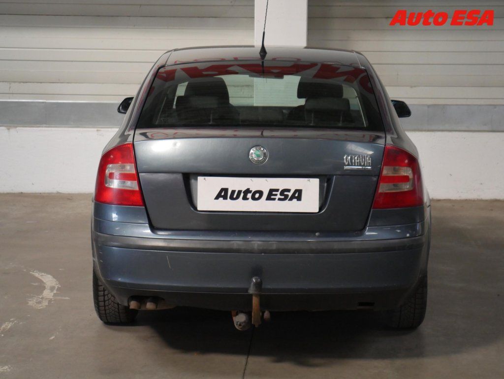 Škoda Octavia, 1.9 TDi,Ambiente - fotka 5
