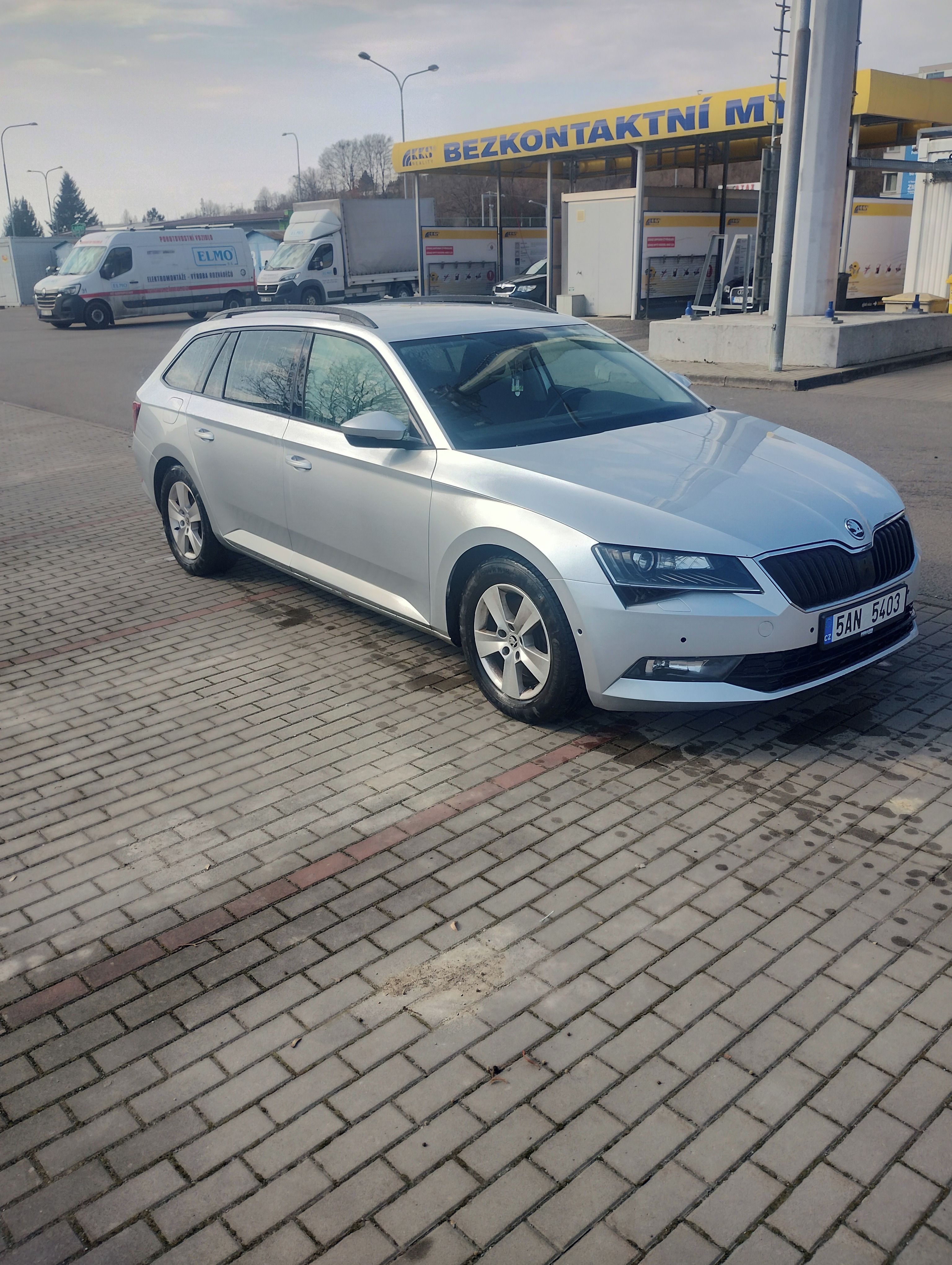 Škoda Superb, Soukromý prodejce