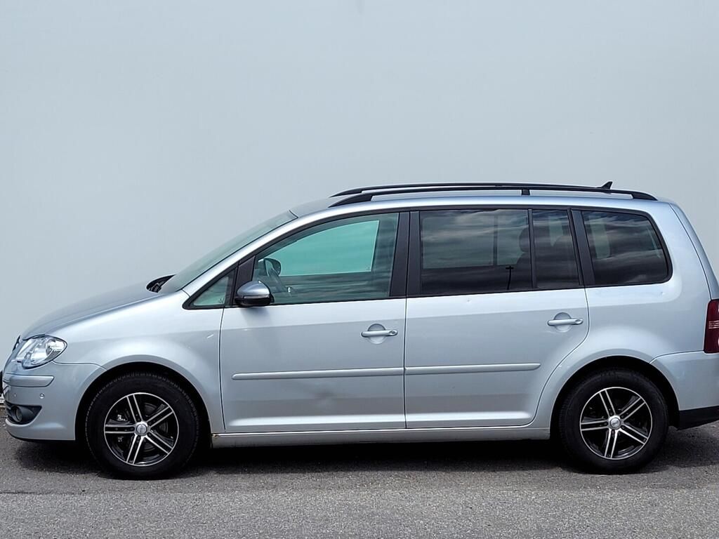 Volkswagen Touran, Highline 1.4 TSI 103 kW - fotka 3