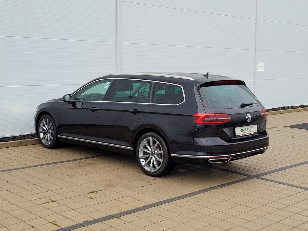 Volkswagen Passat Variant, Highline 2.0 TDI 140 kW - fotka 5
