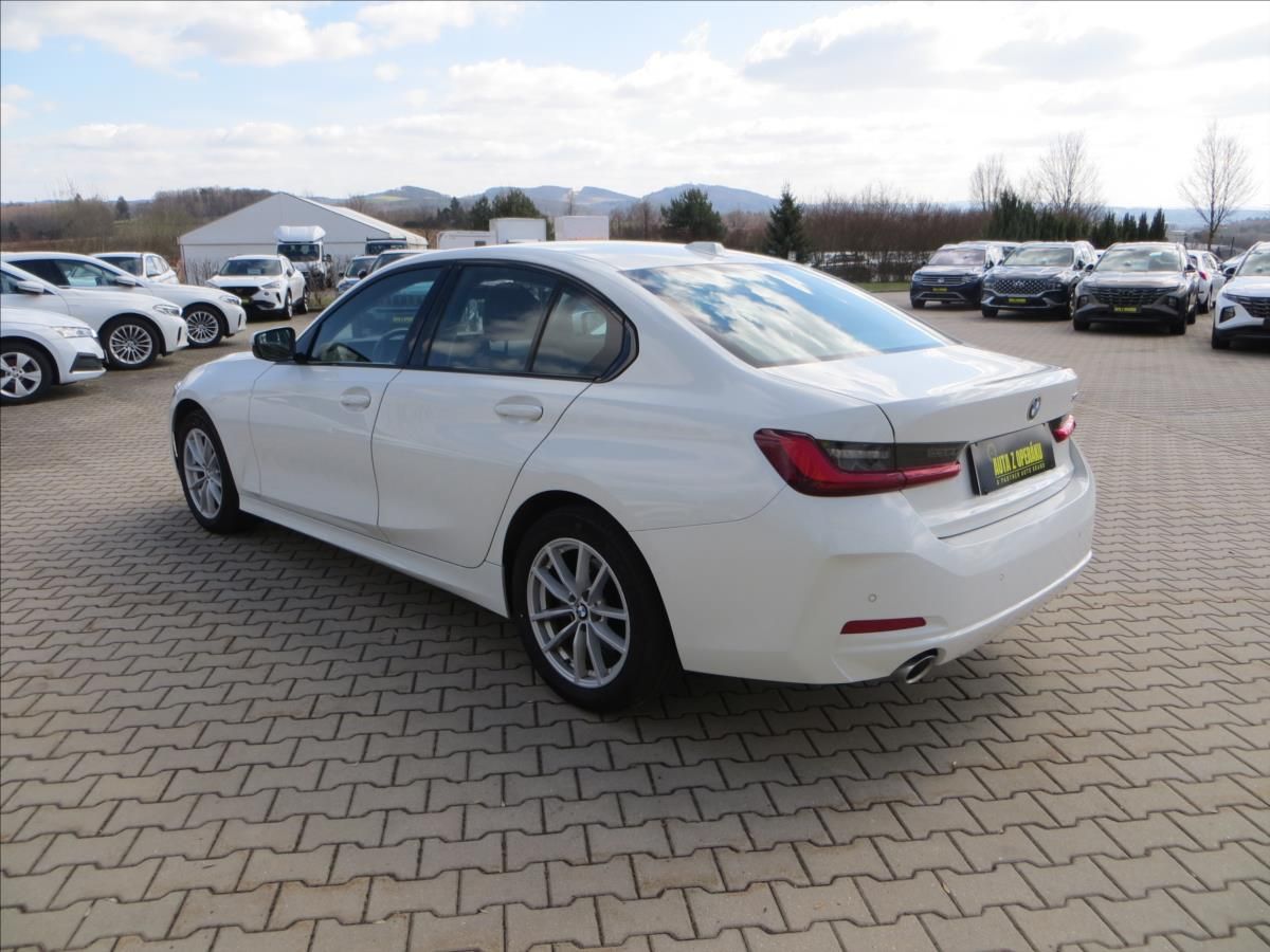 BMW Řada 3, 2,0 318i 115kw LED, AUT, ČR - fotka 5