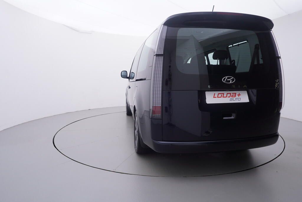 Hyundai Staria, 2.2 CRDi 130 kW - fotka 4