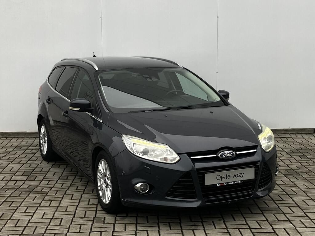 Ford Focus, titanium 1.6 110 kW - fotka 5