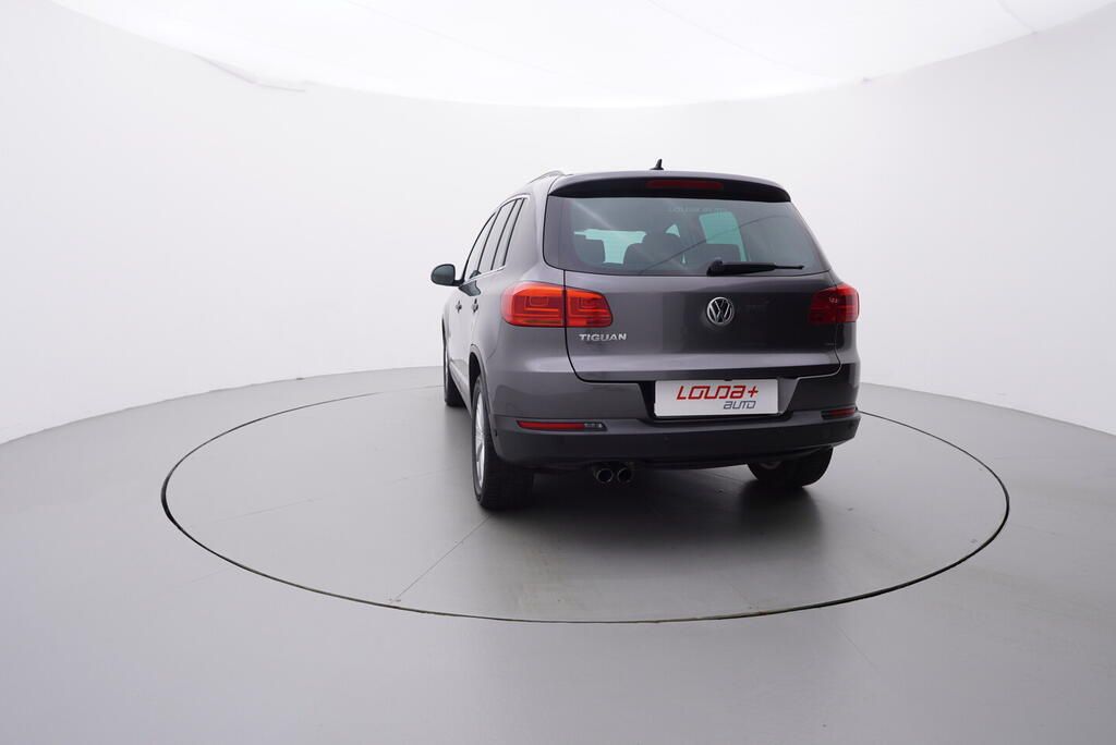 Volkswagen Tiguan, Carat 2.0 TDI 130 kW - fotka 4