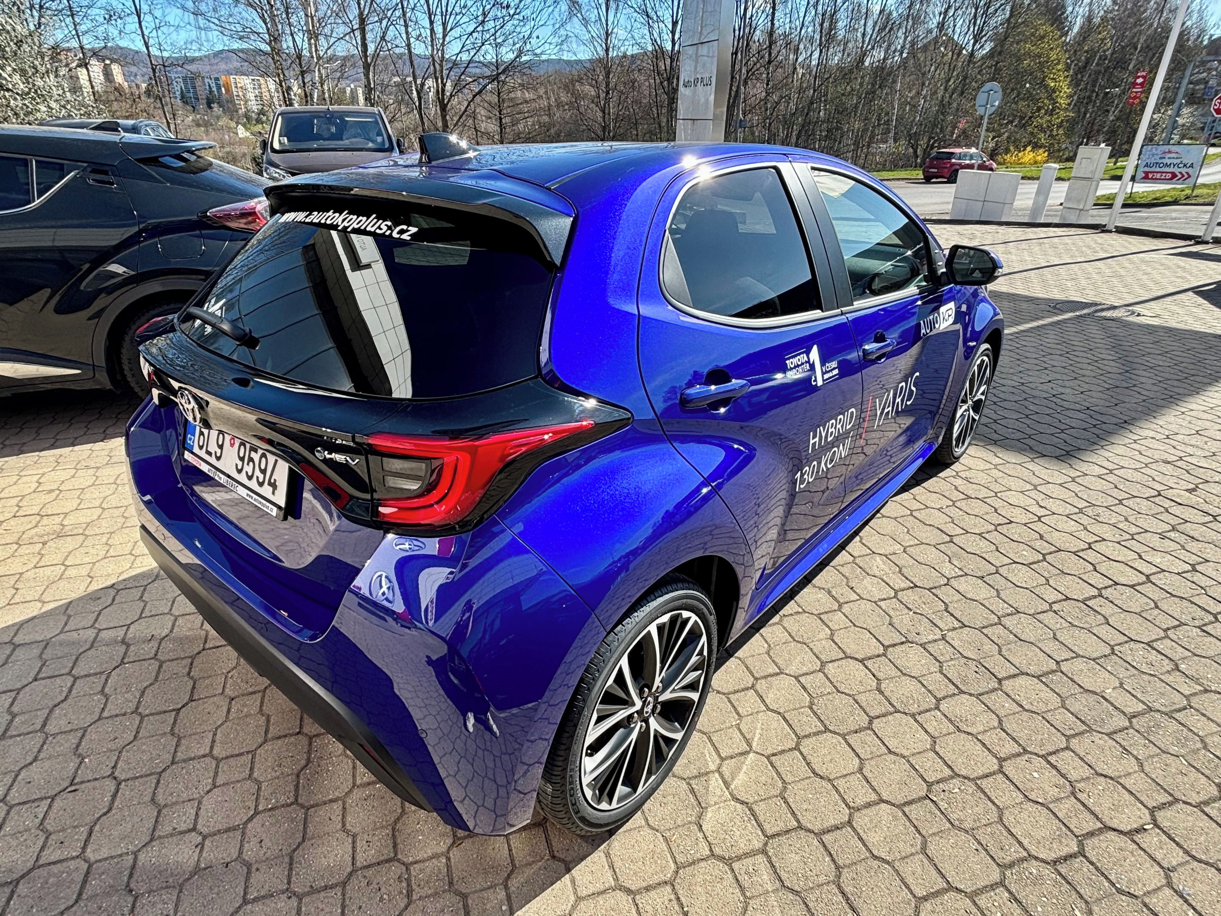 Toyota Yaris, 1,5 HEV 116k Style - fotka 4