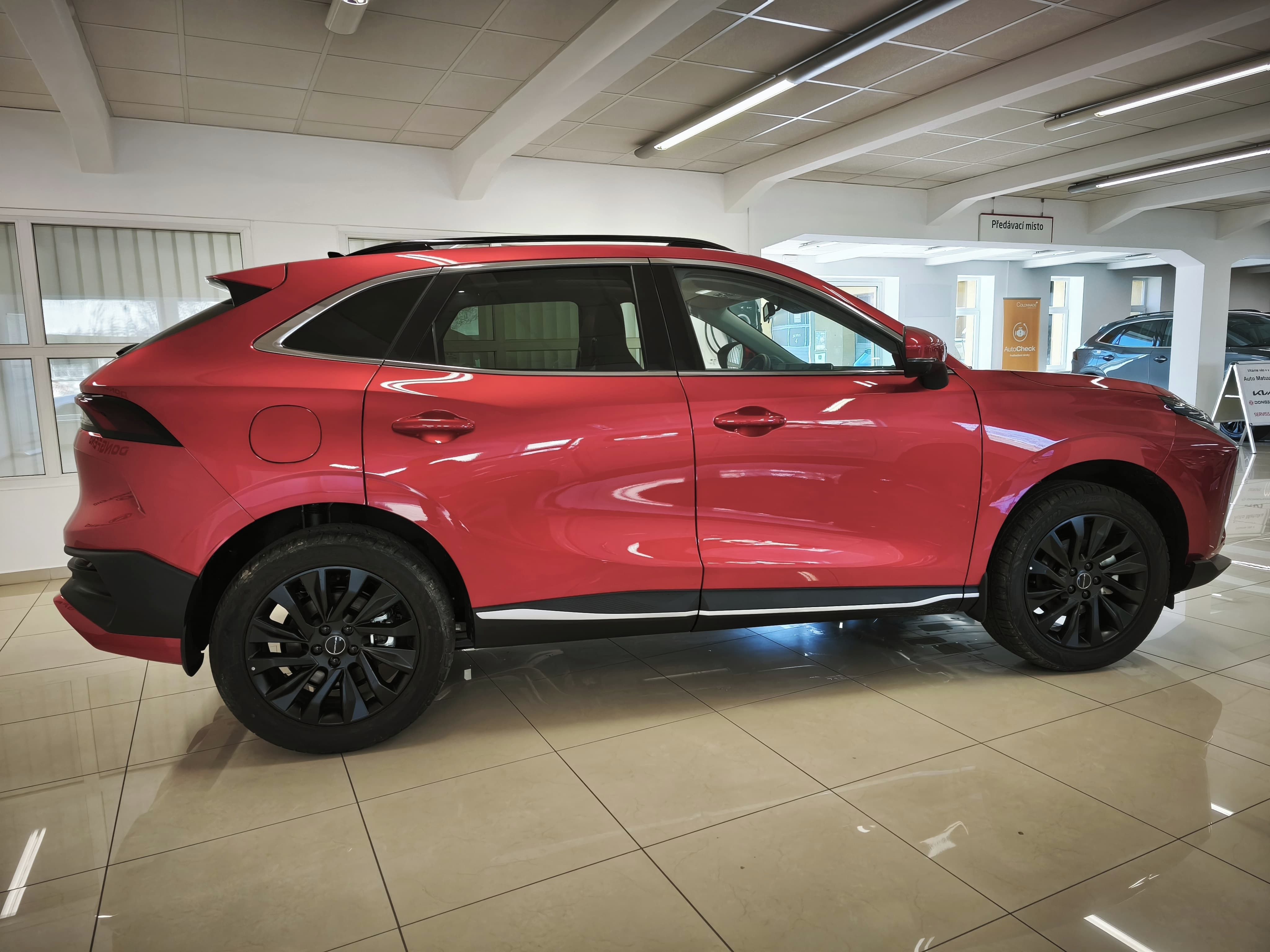 Dongfeng T5 EVO, Dragon Edition Black/Brown - fotka 5