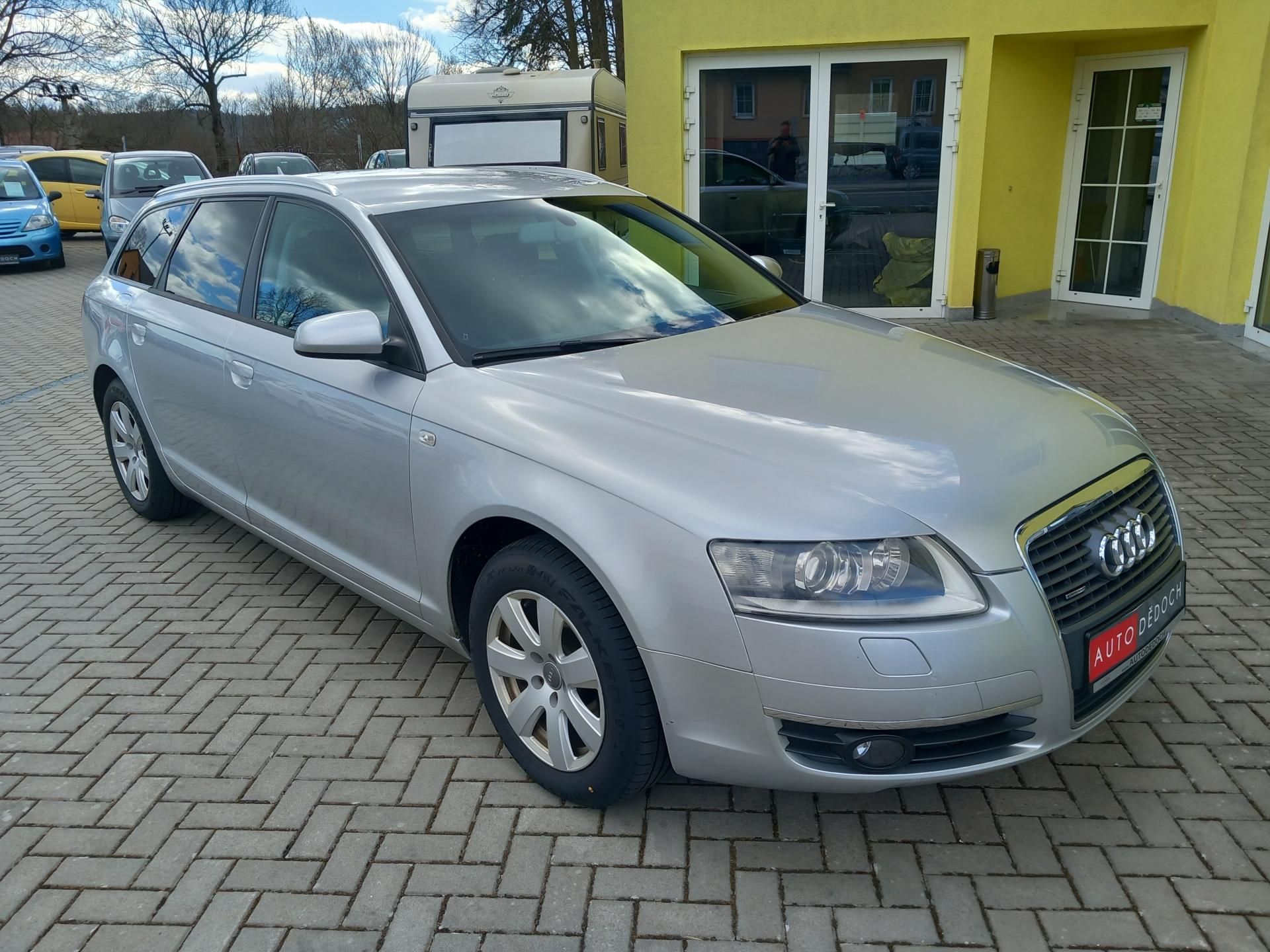 Audi A6, 2,7TDi V6 QUATTRO NAVI XENONY