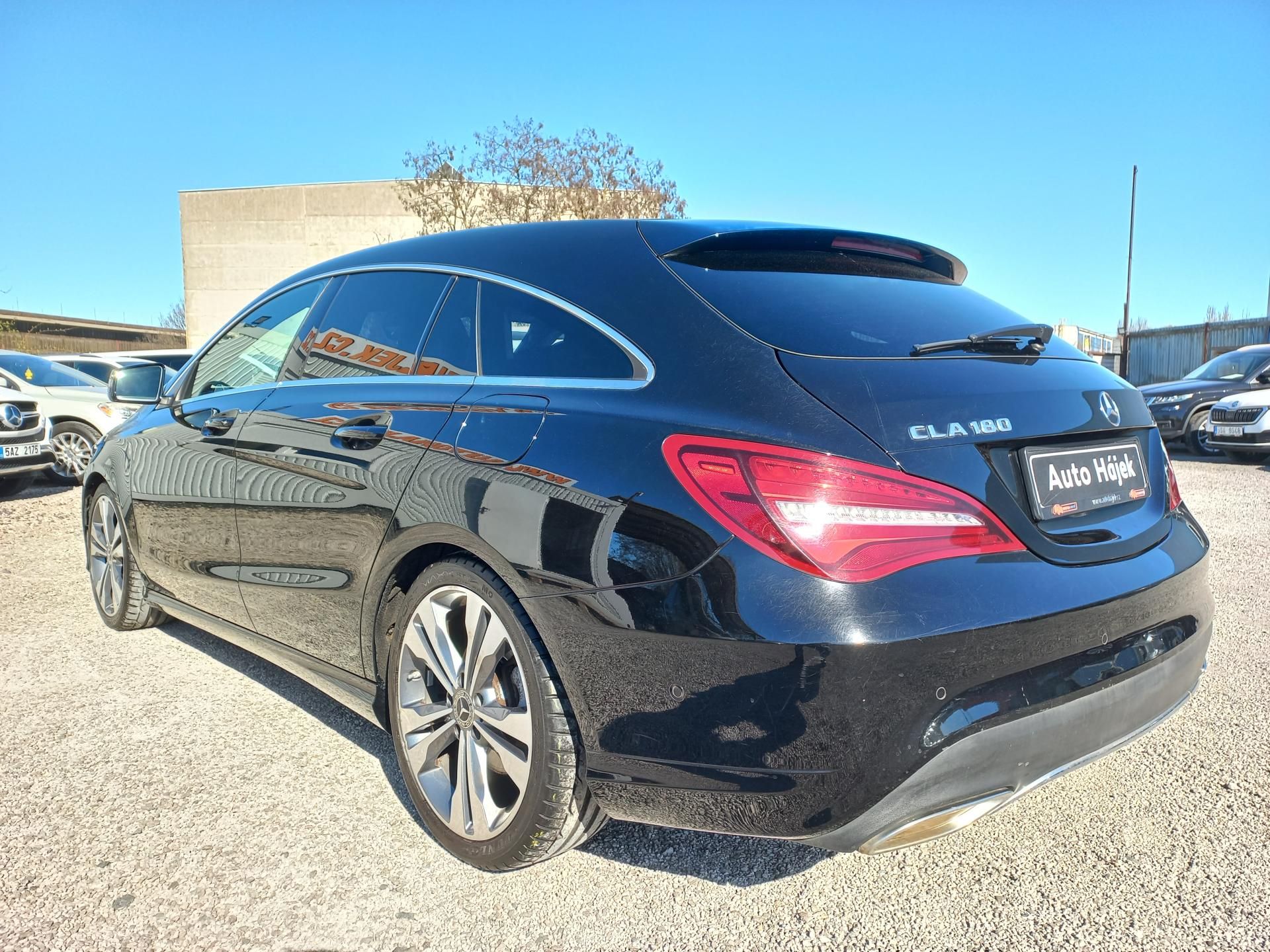 Mercedes-Benz CLA, 180 - fotka 6