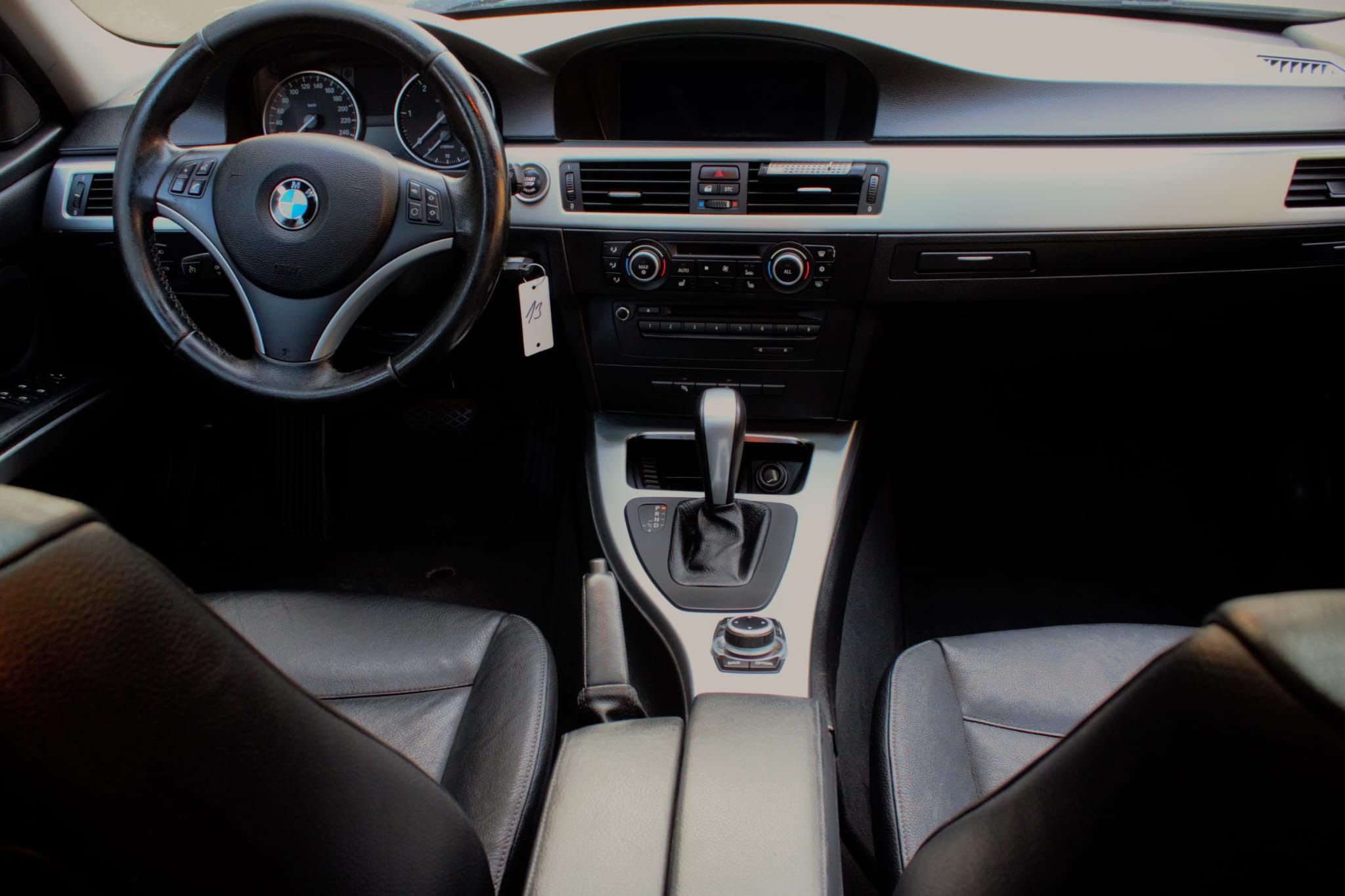 BMW Řada 3, 320d xDrive M paket - fotka 5
