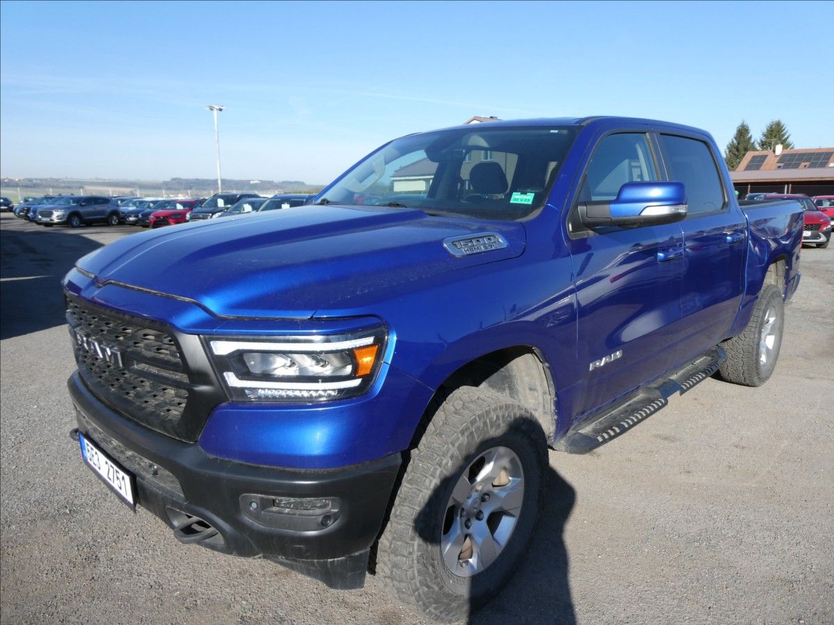 Dodge Ram 1500, 5,7 HEMI 295kW BIGHORN - fotka 3
