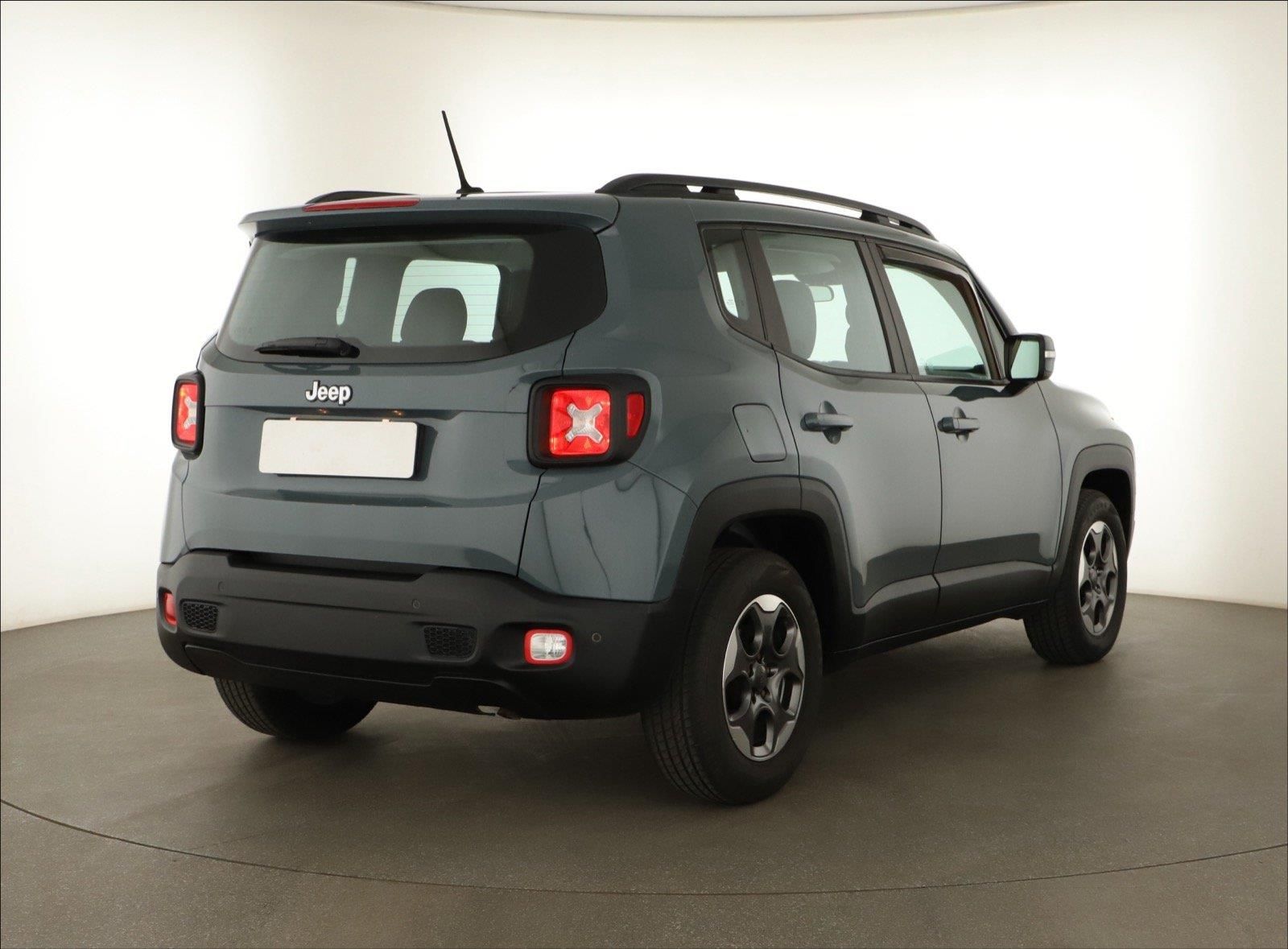 Jeep Renegade, 1.6 MultiJet, Tempomat - fotka 5