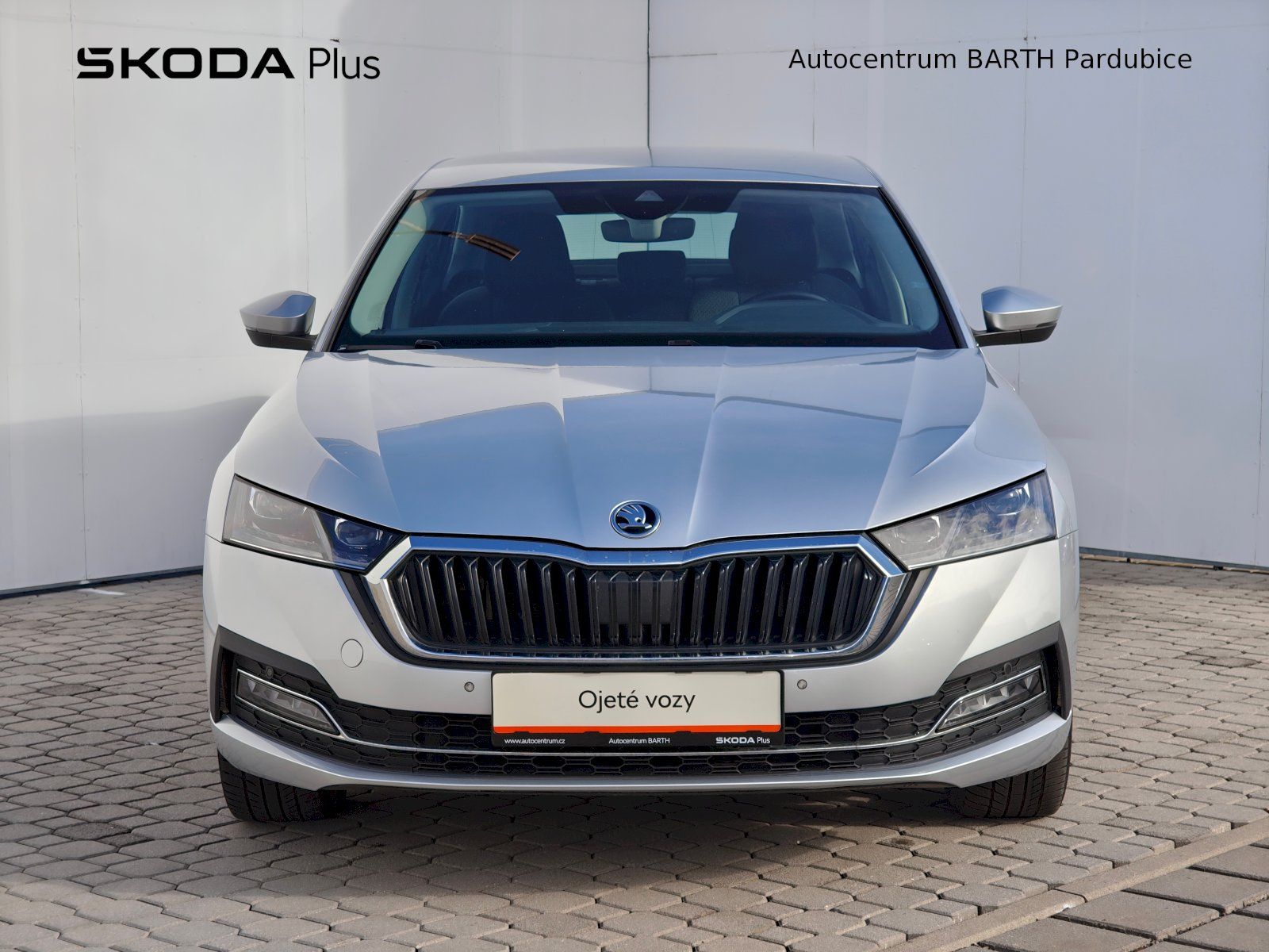 Škoda Octavia, 2,0 TDI / 85 kW / Style / 6MP - fotka 4