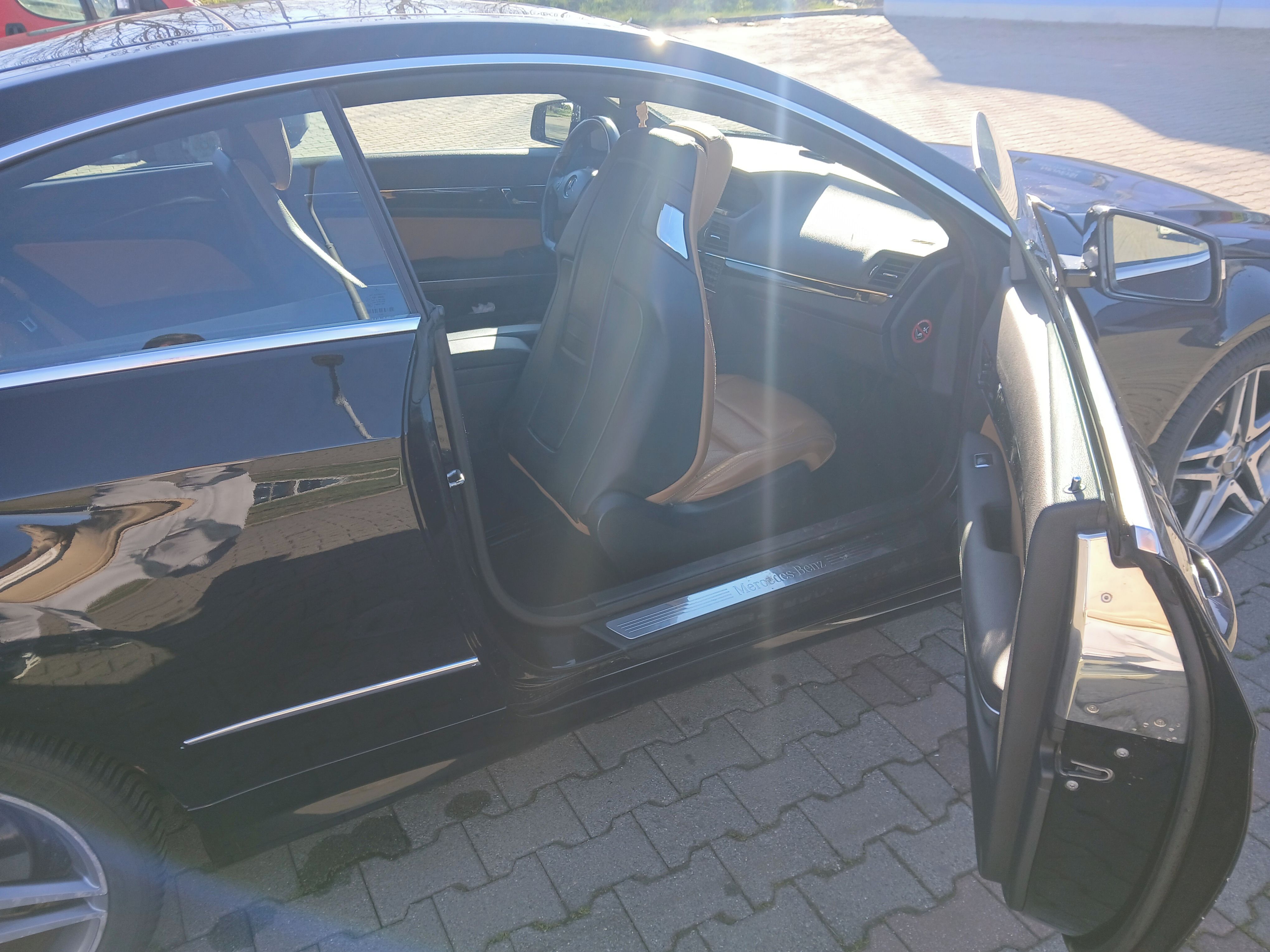 Mercedes-Benz Třídy E, E350CDI COUPE - fotka 6
