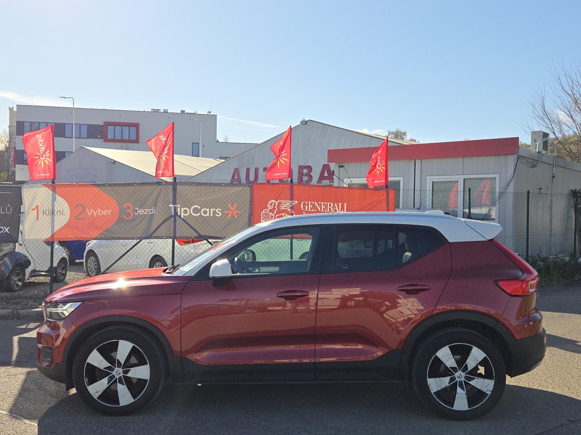 Volvo XC40, 2,0D3 1.majitel - fotka 6