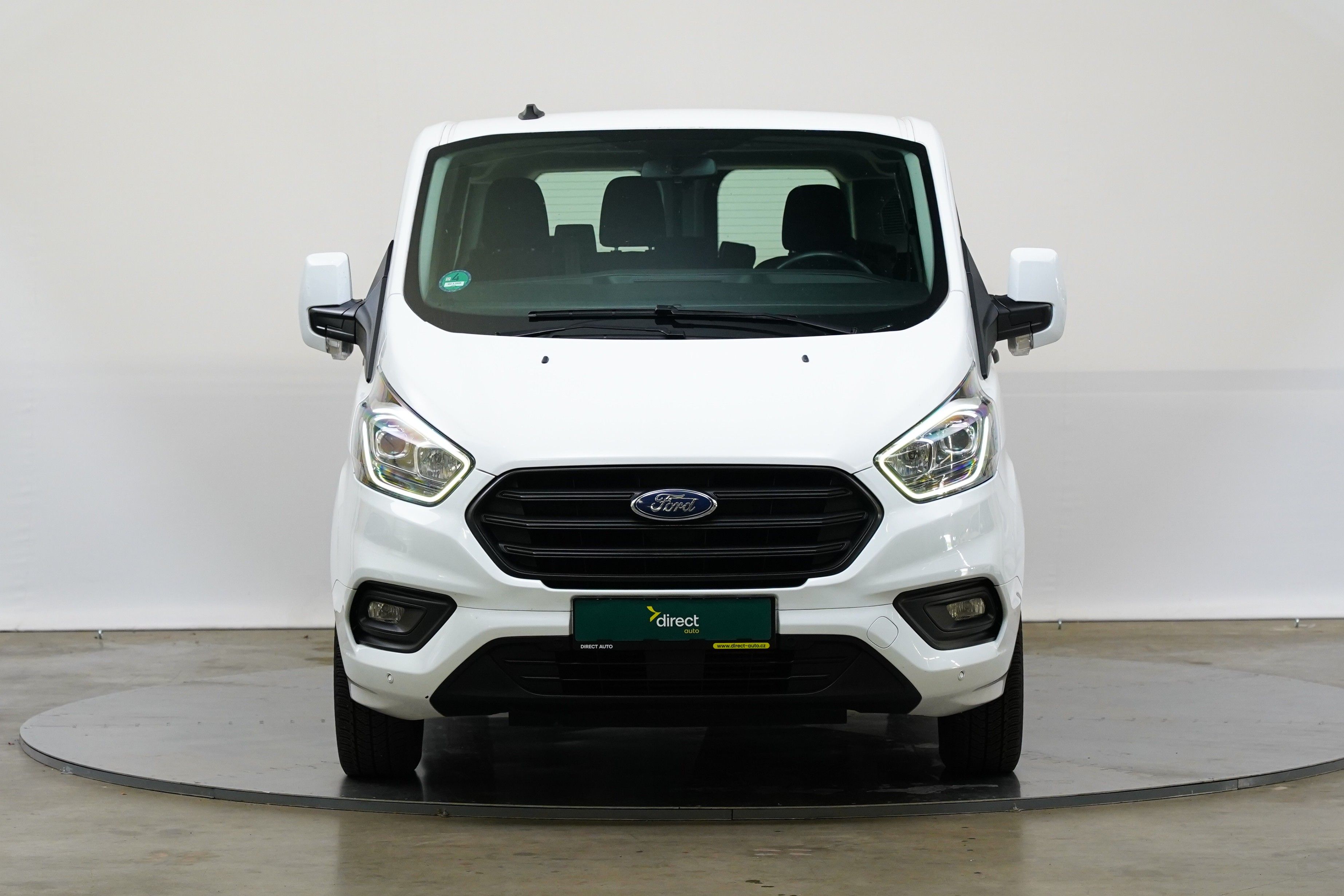 Ford Tourneo Custom, 2.0 TDCI 77 kW - fotka 4