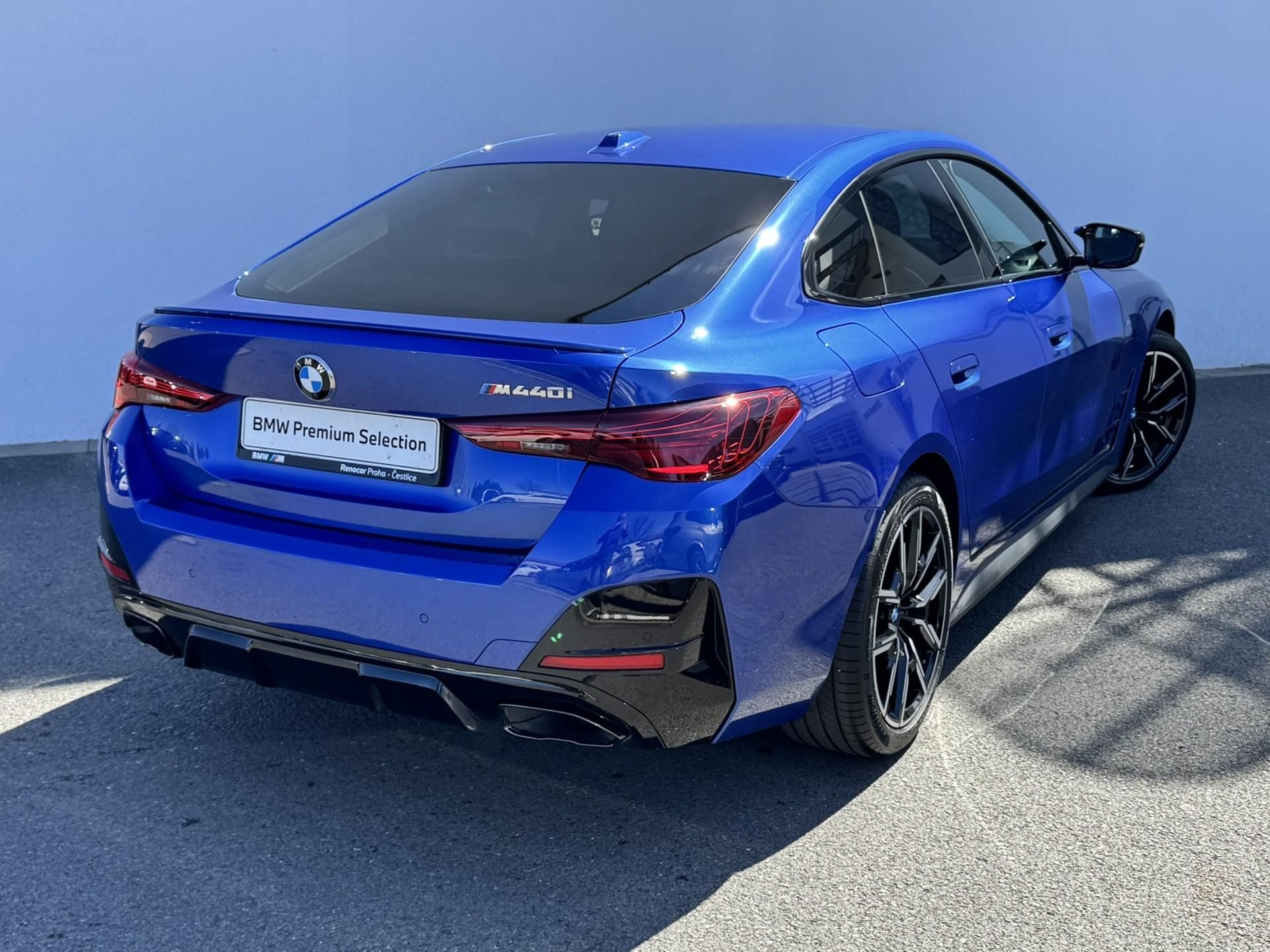 BMW Řada 4, M440i xDrive Gran Coupe - fotka 2