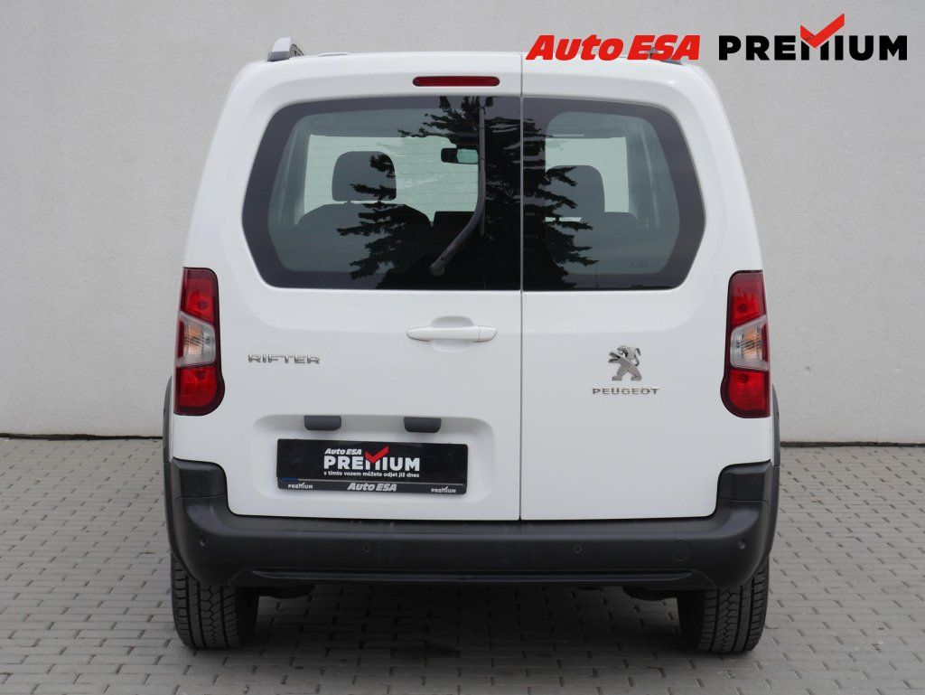 Peugeot Rifter, 1.5HDi,ČR,Navi,AC - fotka 5
