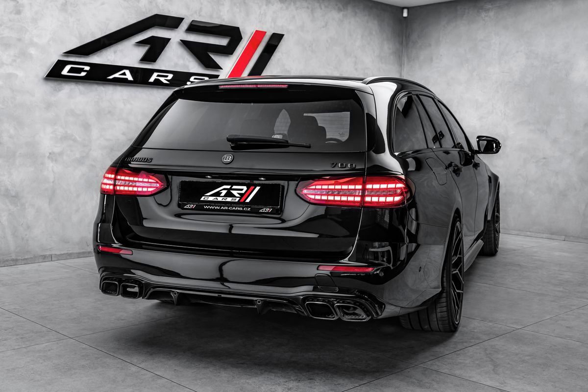 Mercedes-Benz Třídy E, Brabus 700PS - fotka 6