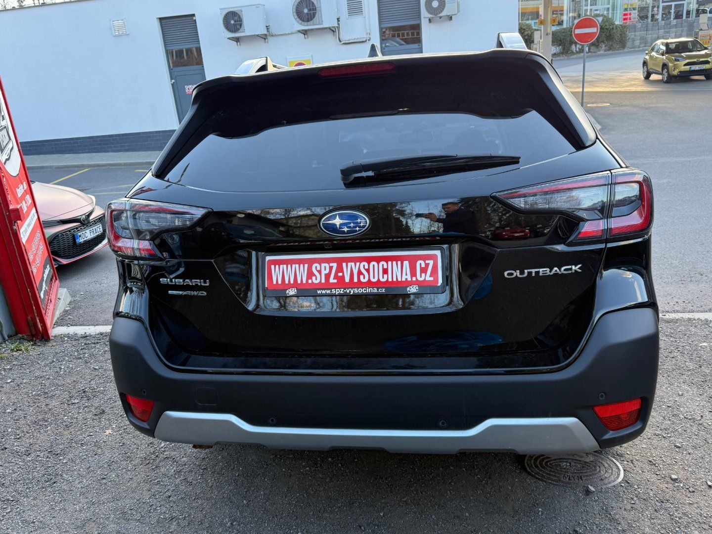 Subaru Outback, 2.5i CVT Touring - fotka 5