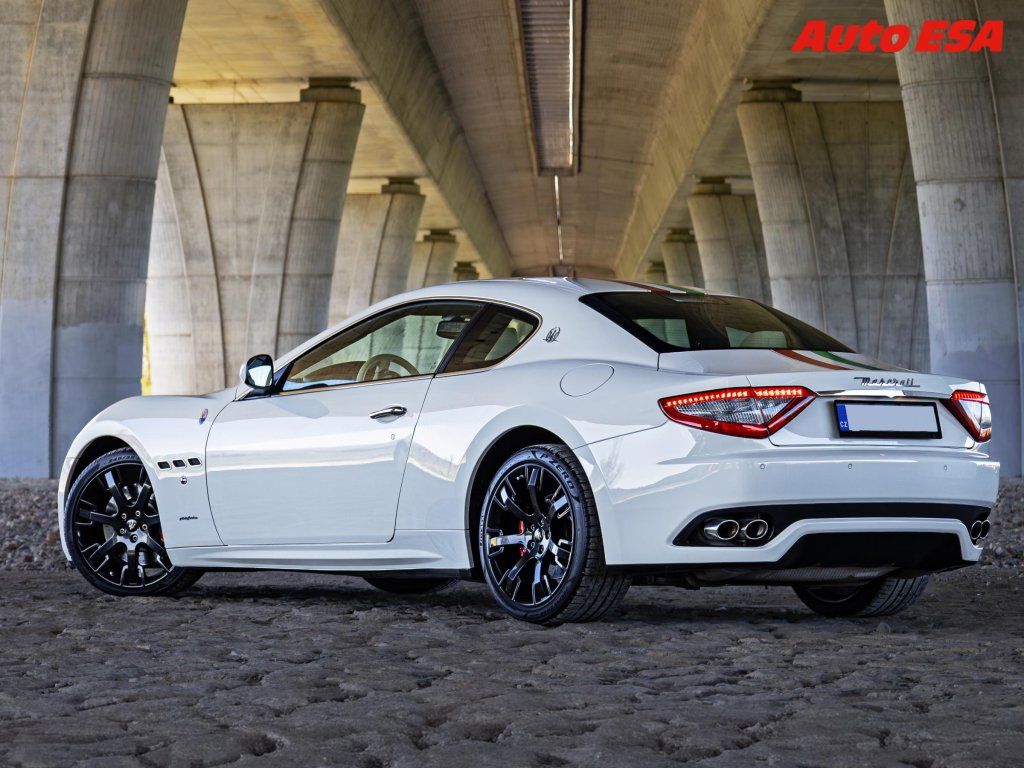 Maserati GranTurismo, 4.7 V8 S Automatic,ČR - fotka 6
