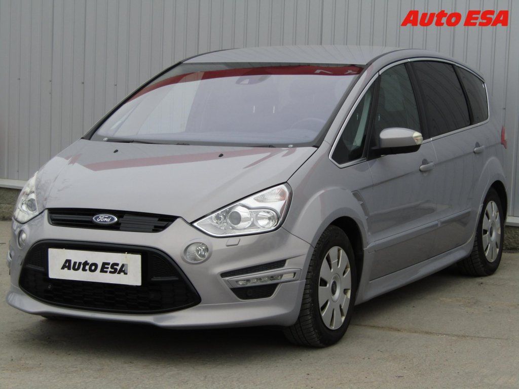 Ford S-MAX, 2.0 EB,ČR,Titanium,AT - fotka 3
