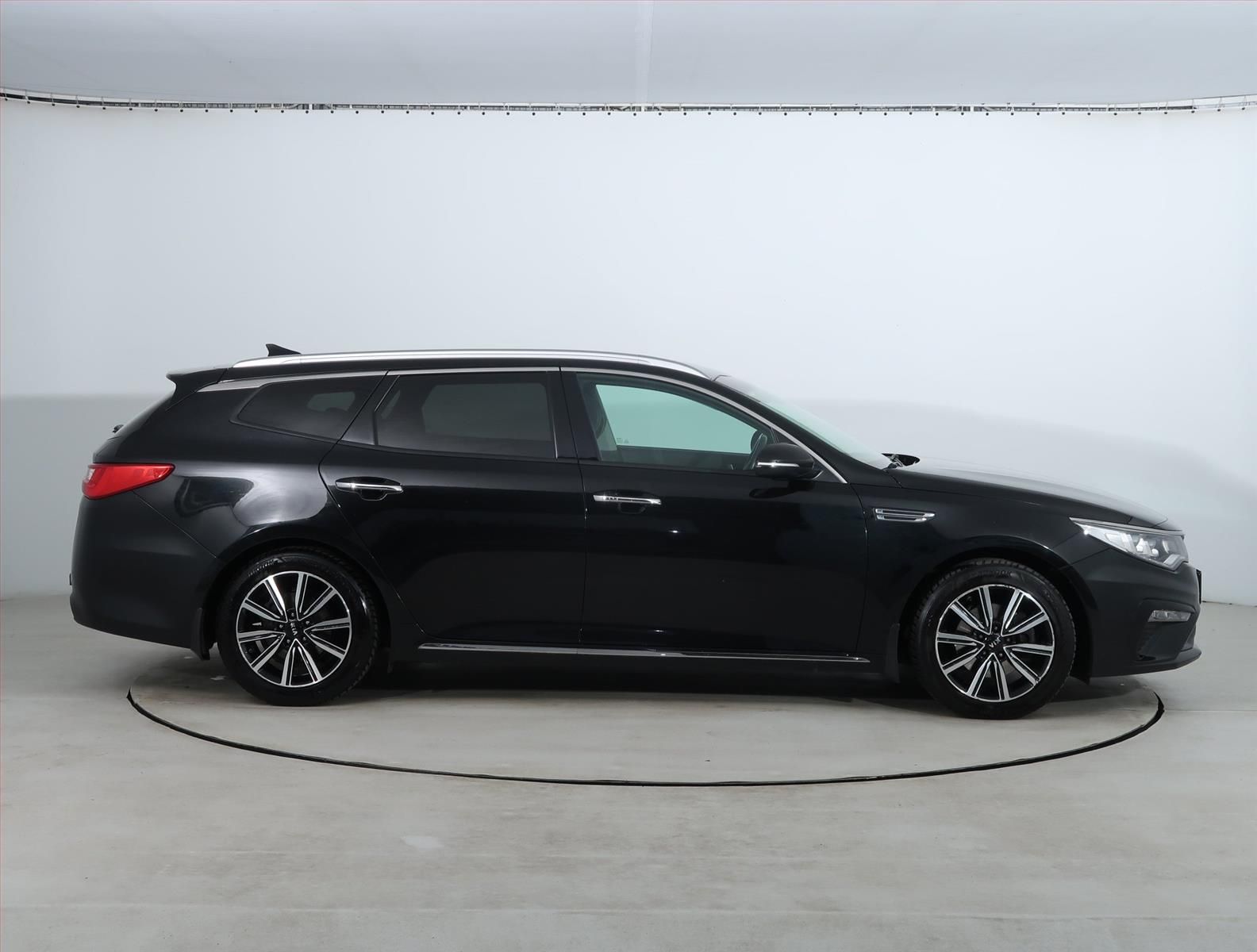 Kia Optima, 1.6 CRDi, Automat, Serv.kniha - fotka 6