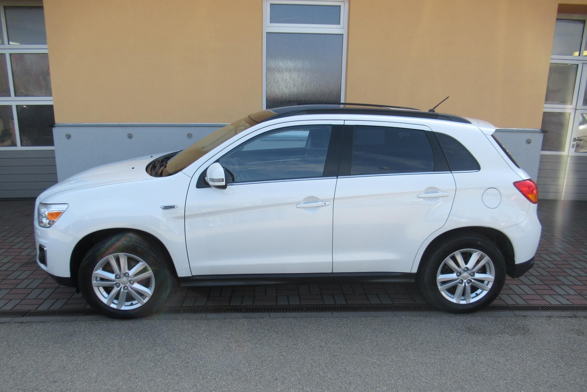 Mitsubishi ASX, 2.2 Di-D AUTOMAT 4x4 TAŽNÉ - fotka 6