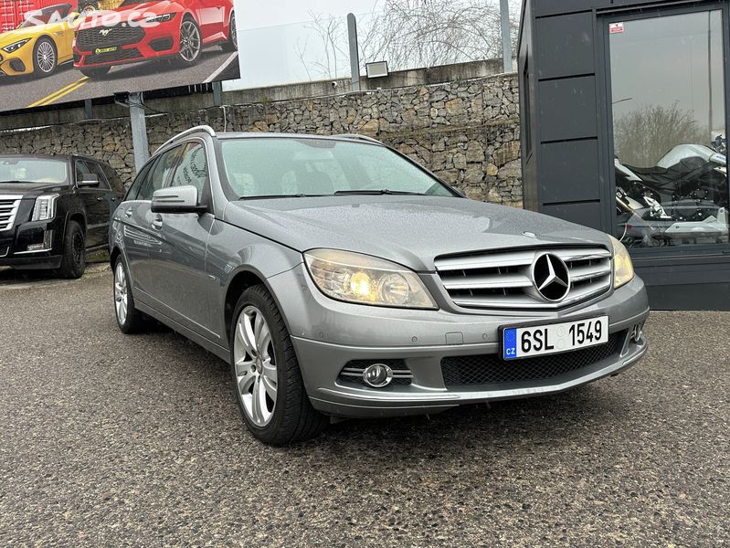 Mercedes-Benz Třídy C, Mercedes-Benz C 200 2010