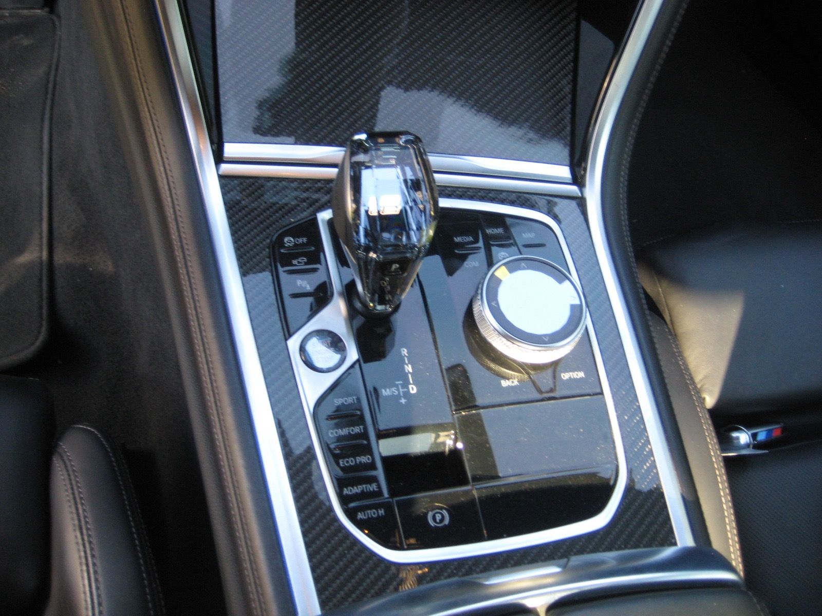 BMW Řada 8, 840 Xdrive - fotka 6