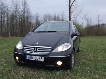 1.7, 85 kW, Elegance, Bi-xenon