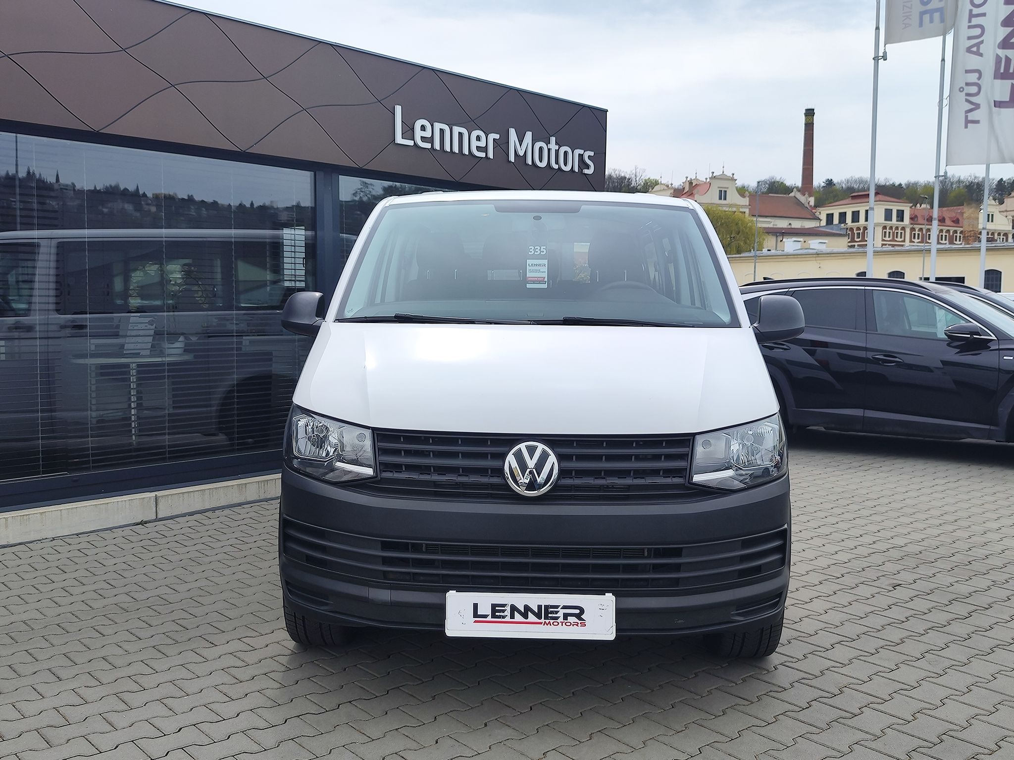 Volkswagen Transporter, 2.0 TDi/110kW DSG, 9 Míst - fotka 2