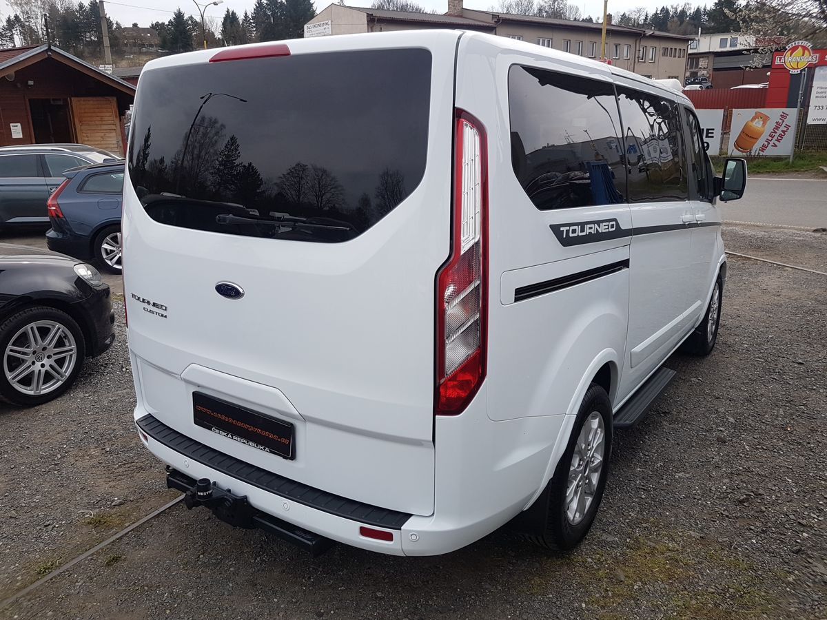 Ford Tourneo Custom, 2.0TDCi 8MÍST NAVI AUTOMAT - fotka 6