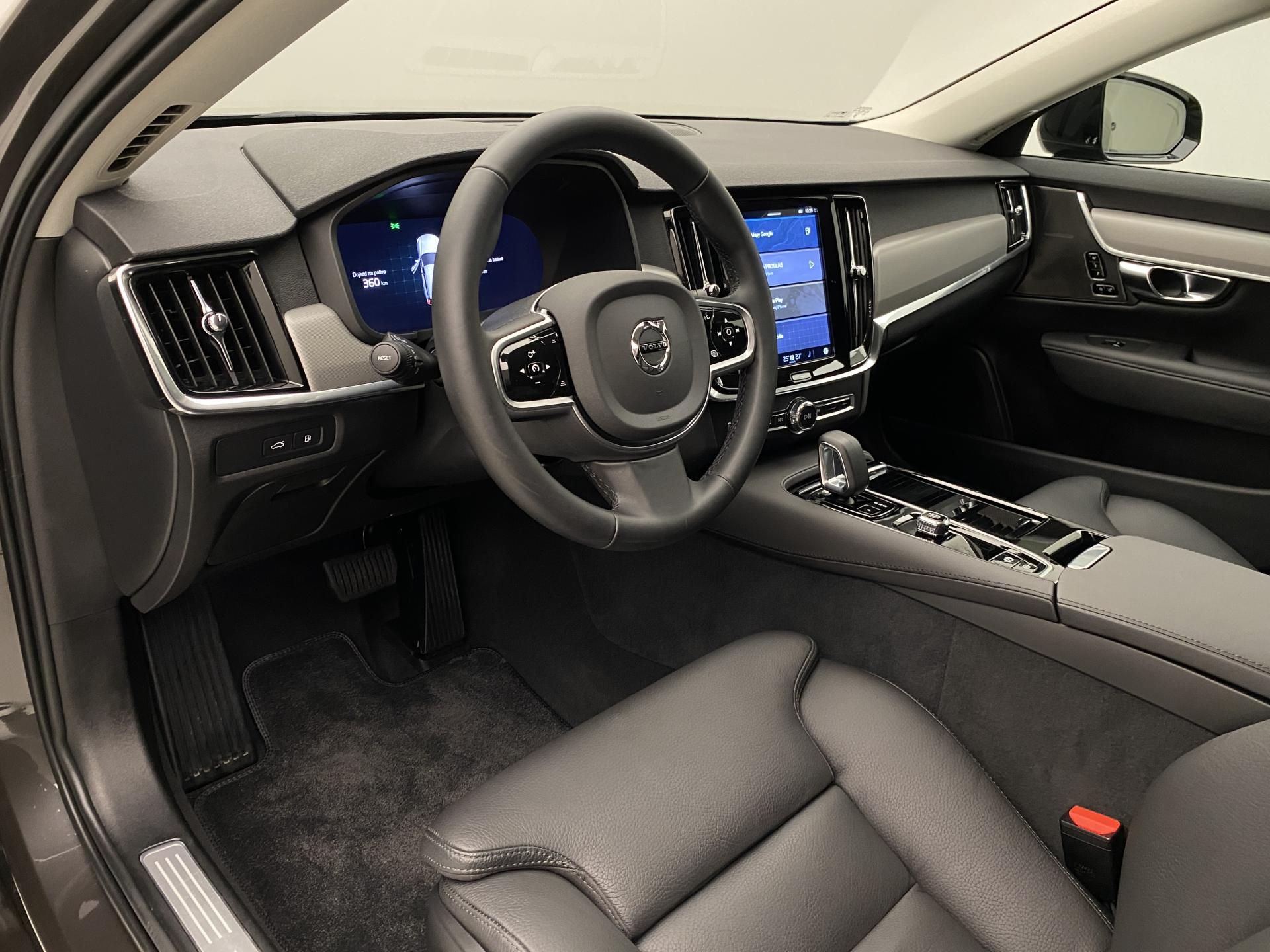 Volvo V90, T6 AWD PLUG-IN DARK PLUS AUT - fotka 4