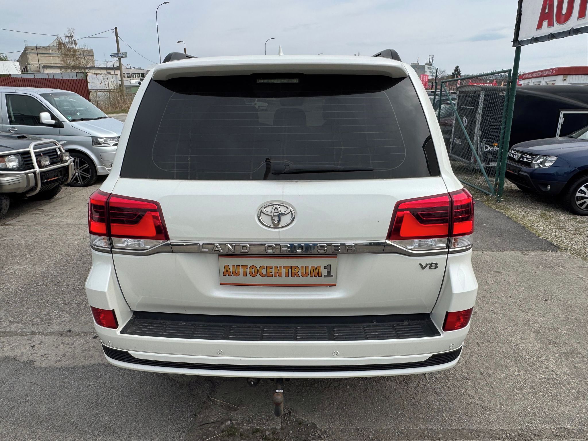 Toyota Land Cruiser, 200 V8 186kW - fotka 6