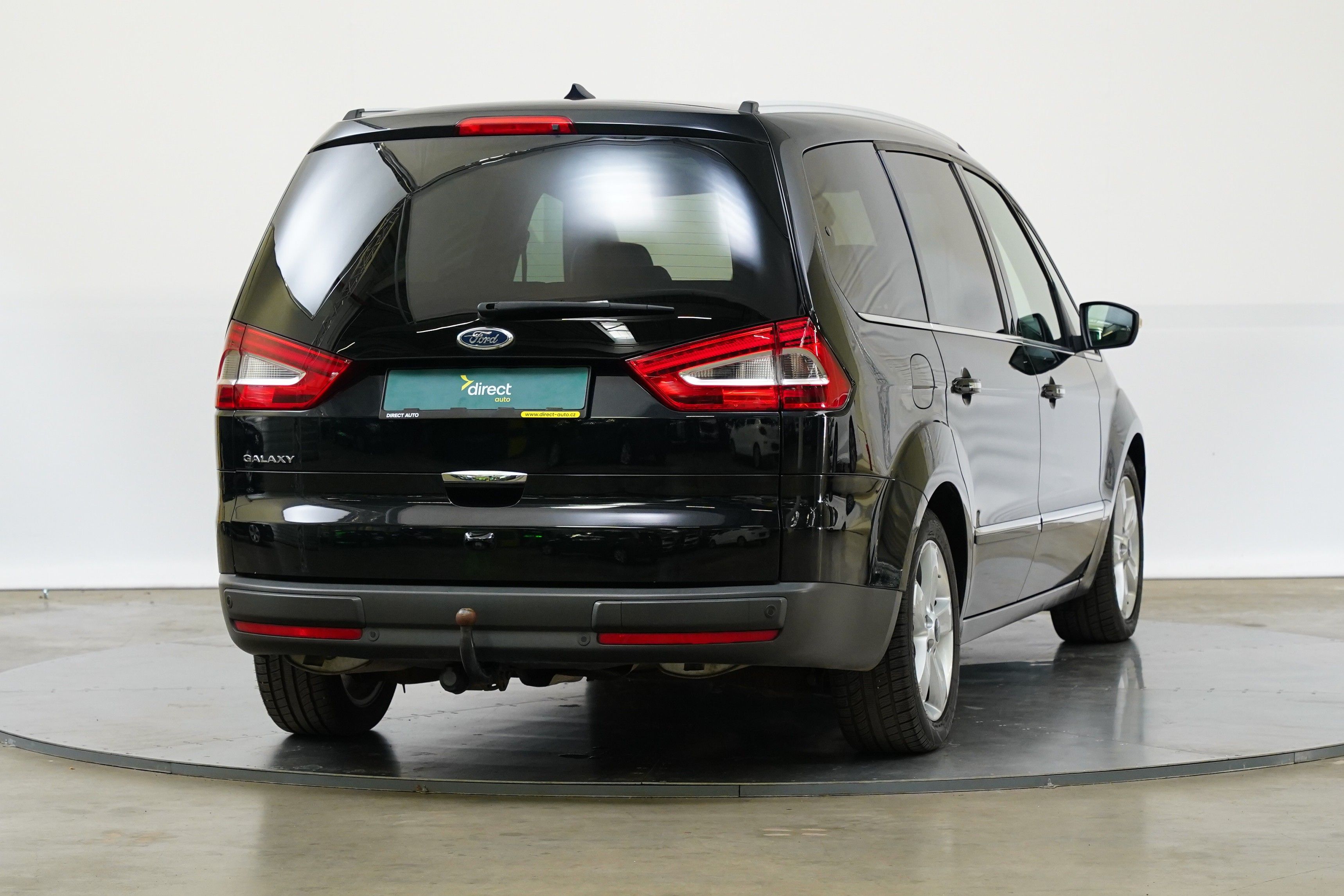 Ford Galaxy, 2.2 TDCi 147 kW TItanium - fotka 2