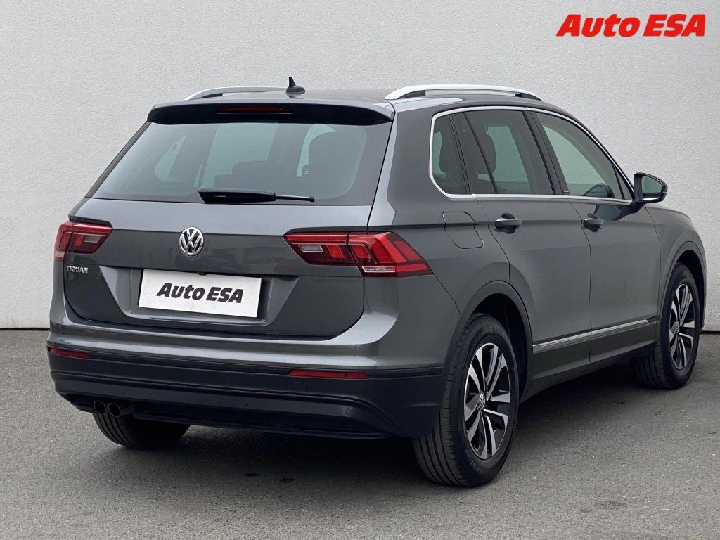 Volkswagen Tiguan, 1.5 TSi,IQ Drive,LED,+kola - fotka 4