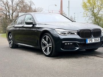 730d XDrive G11 Carbon extra