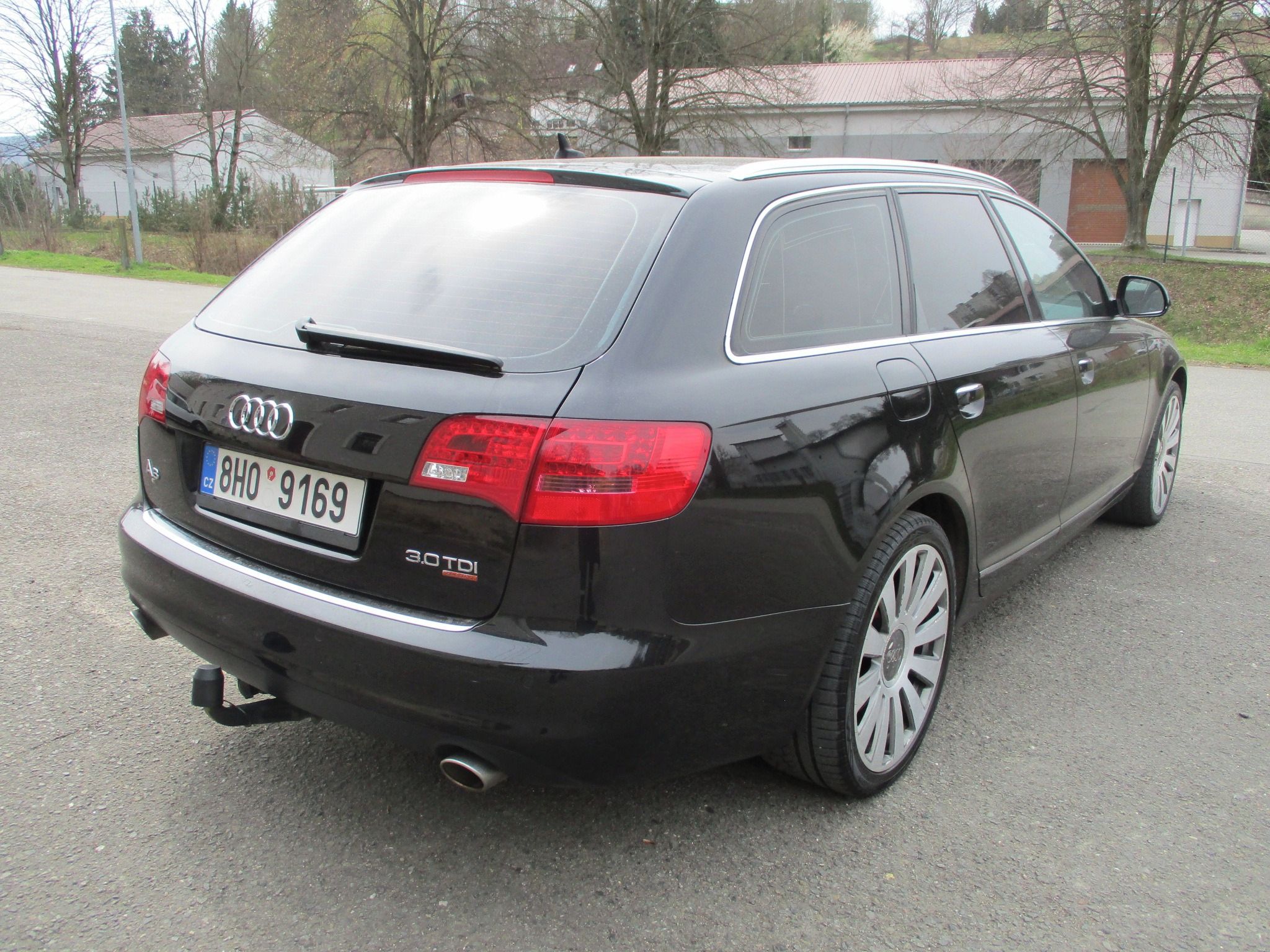 Audi A6, 3.0 TDi - 4x4, tažné zařízení - fotka 5