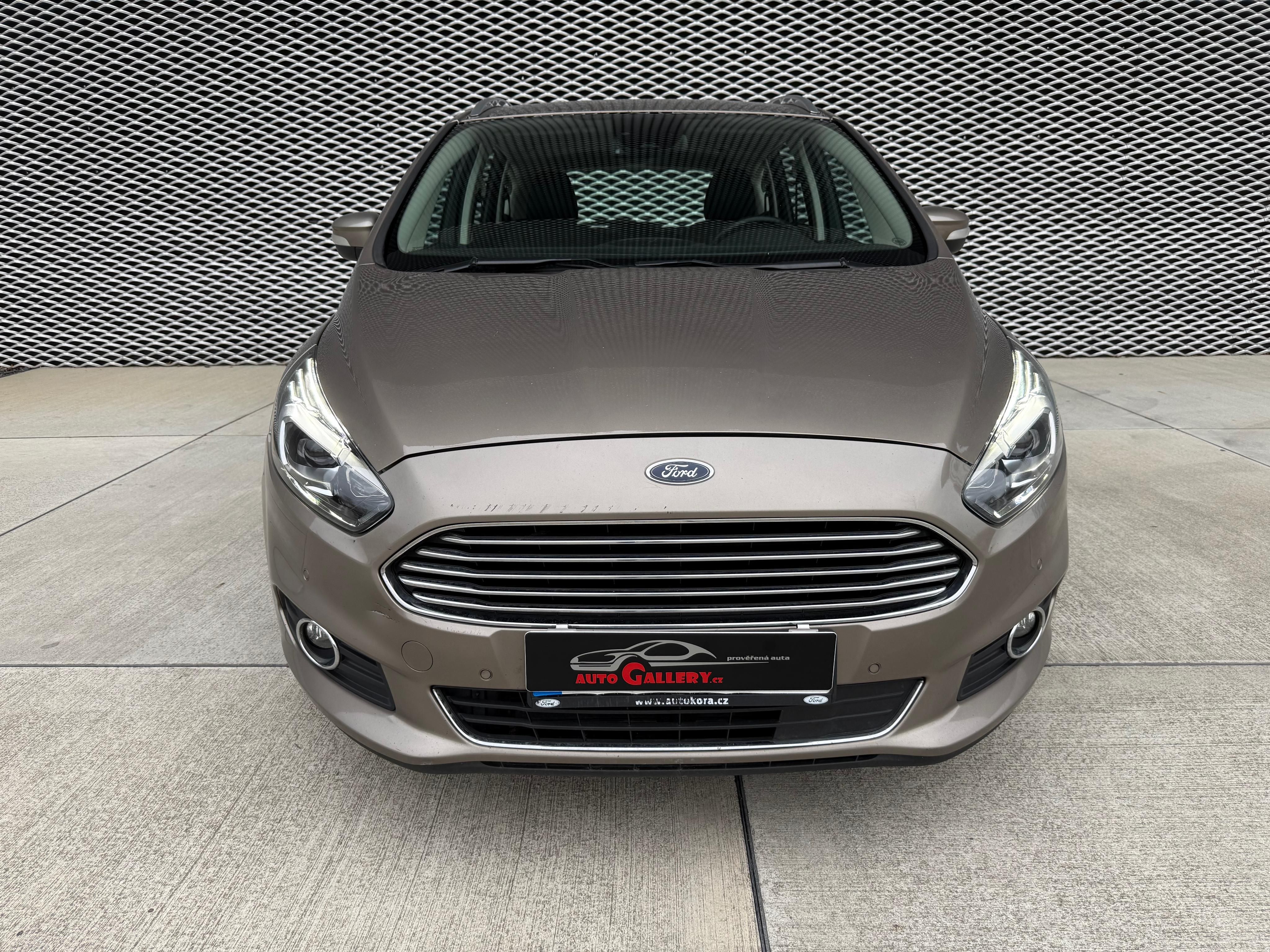 Ford S-MAX, 2.0 CDTi 110 kW - fotka 4