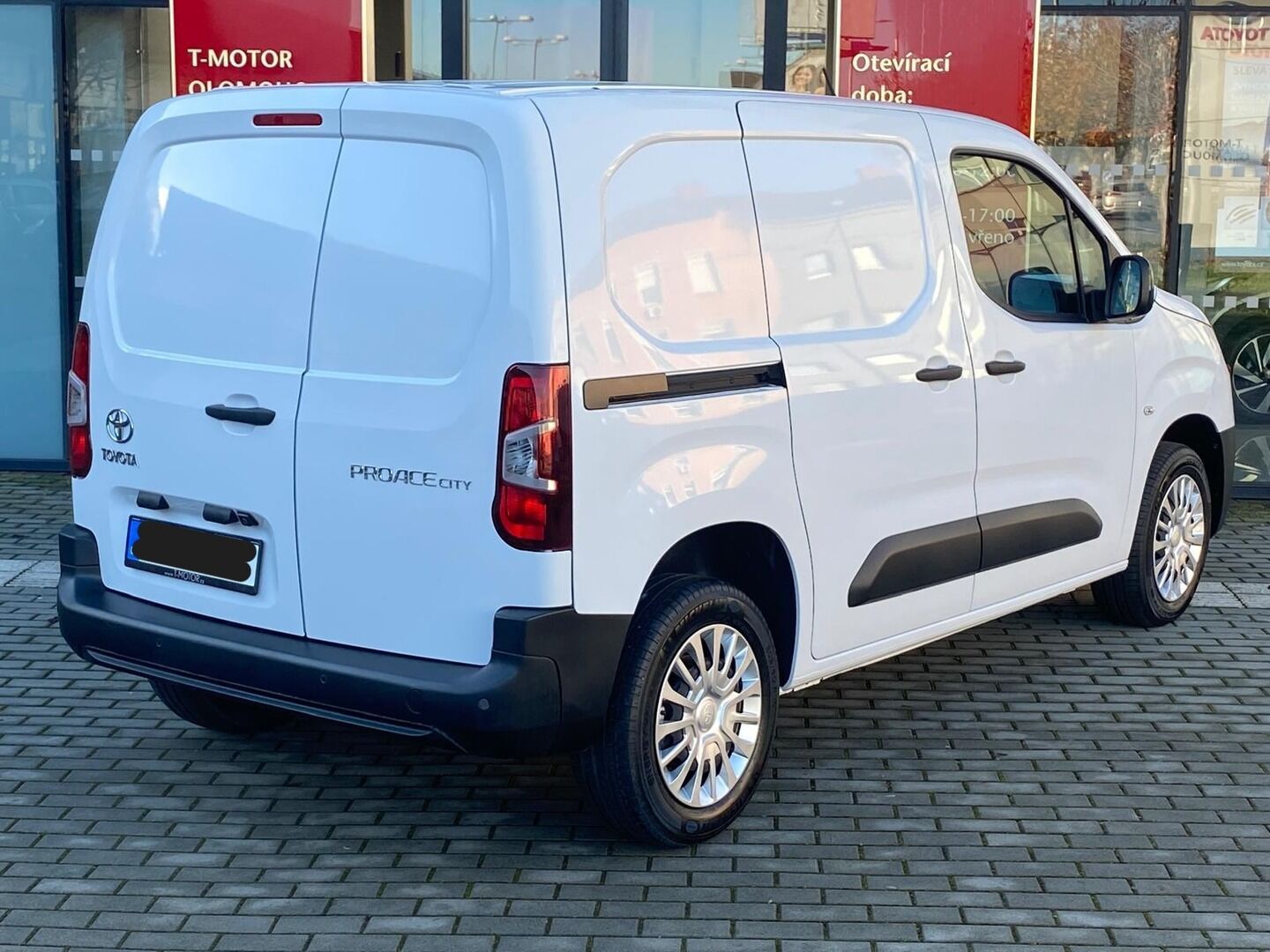 Toyota Proace, 1,5 Comfort - fotka 5