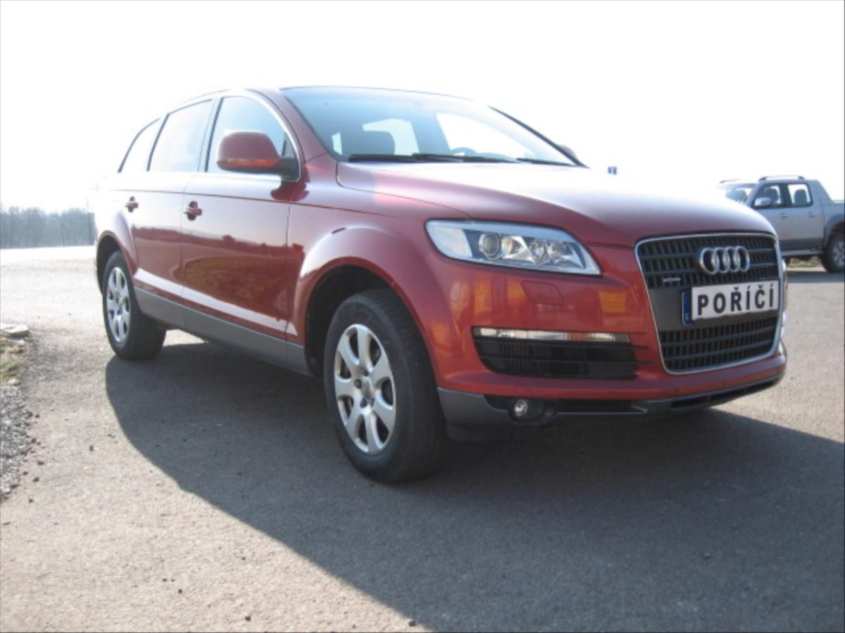 Audi Q7, 3,0 TDi V6 Quattro - fotka 3