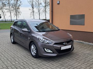 1.6 i /88KW 1.MAJITEL ČR