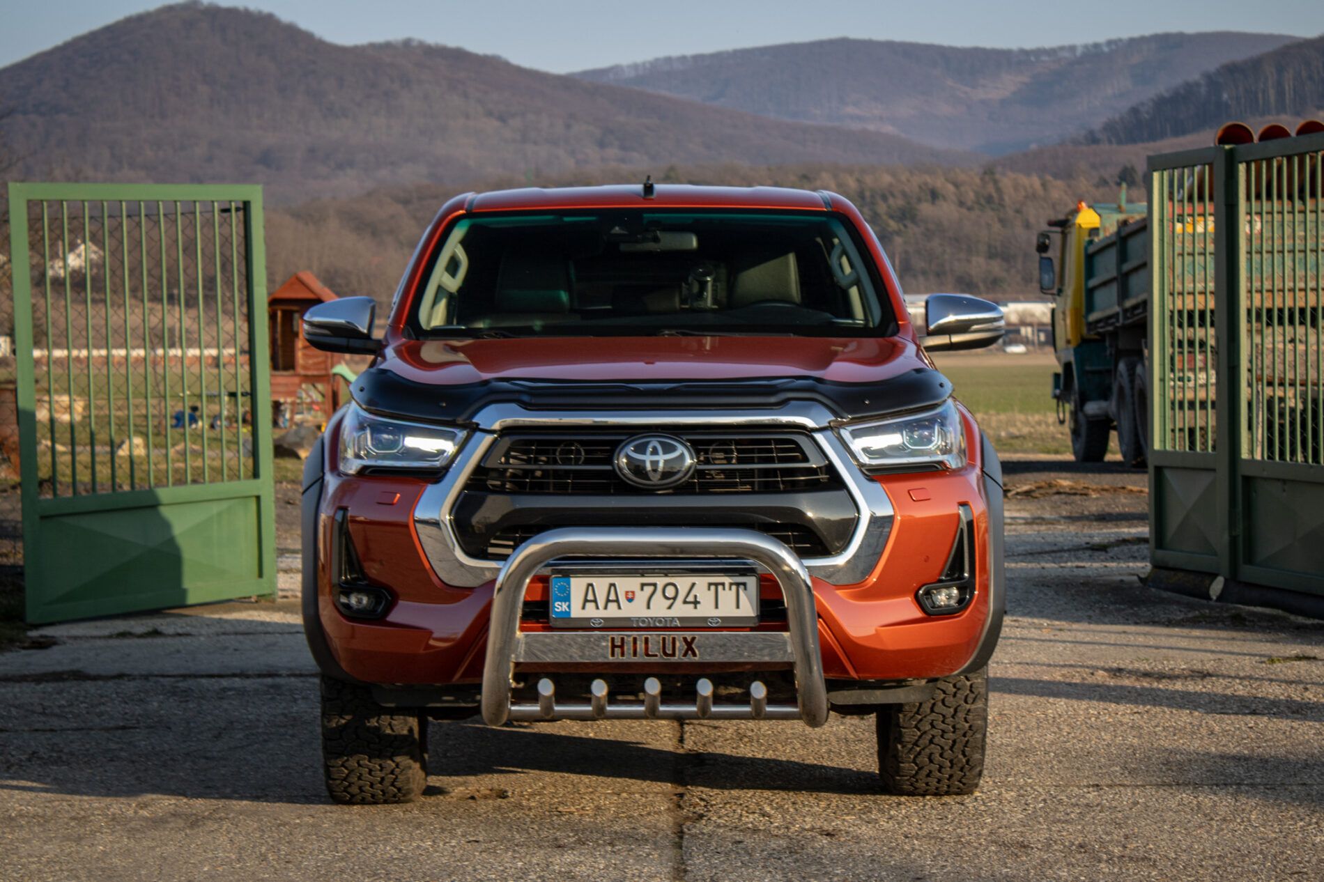 Toyota Hilux - fotka 2