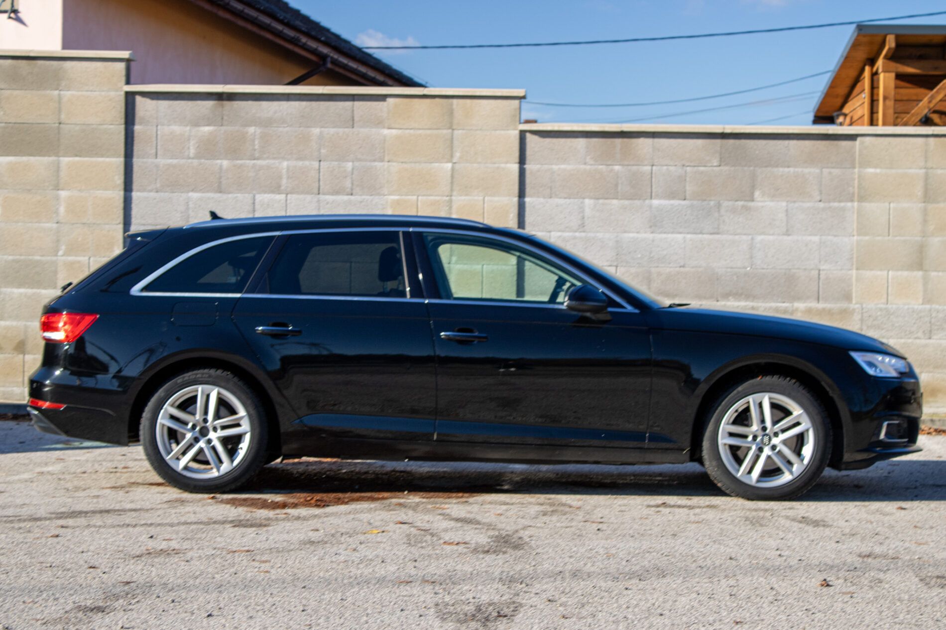 Audi A4 Avant - fotka 4